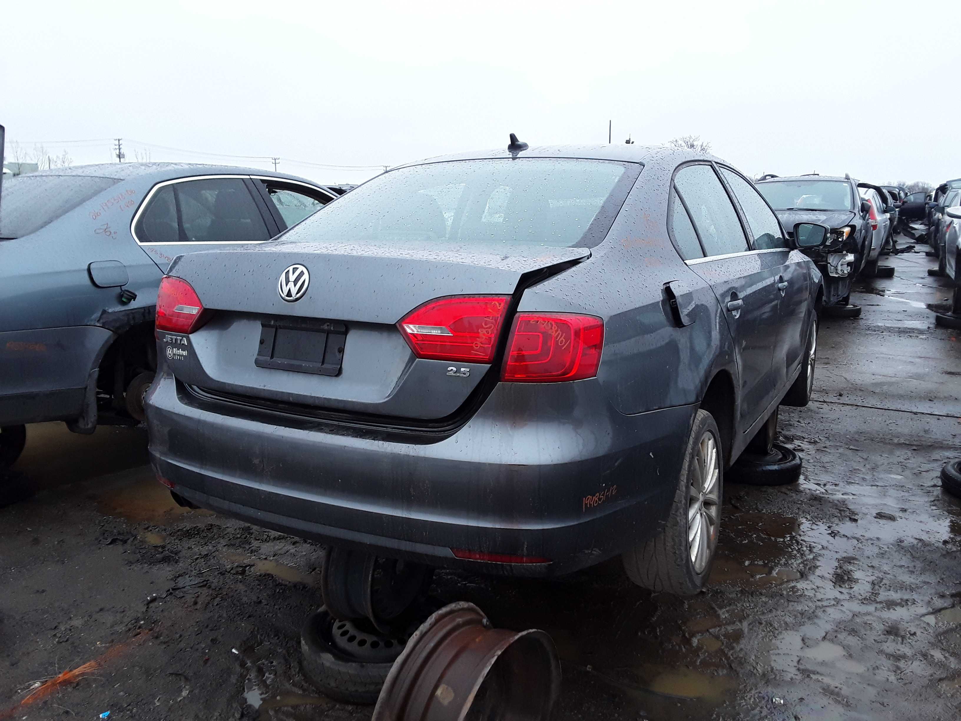 VOLKSWAGEN JETTA 2012