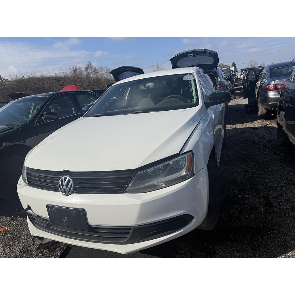 VOLKSWAGEN JETTA 2013
