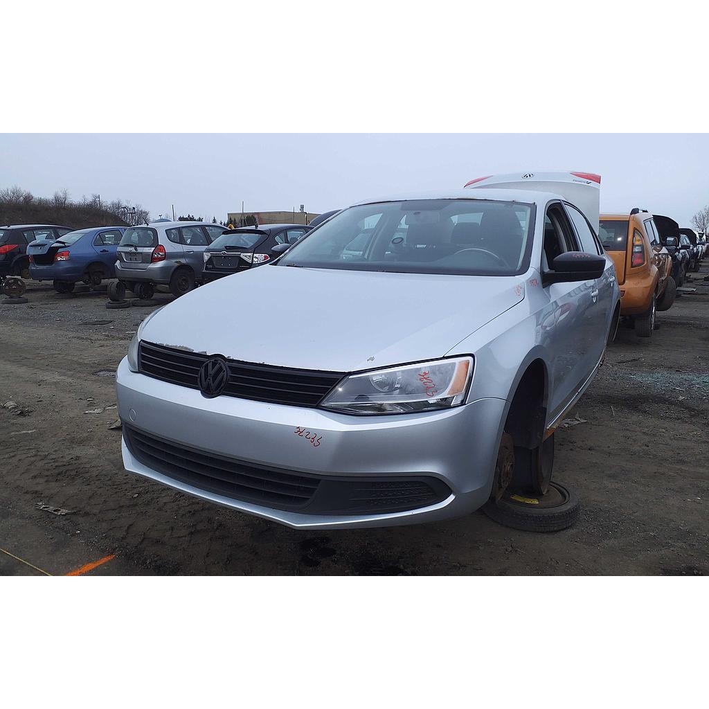 VOLKSWAGEN JETTA 2013