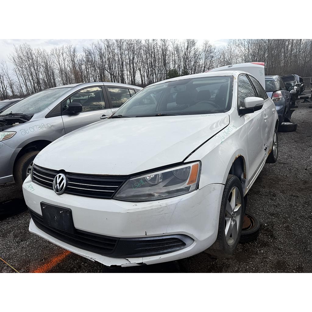 VOLKSWAGEN JETTA 2013