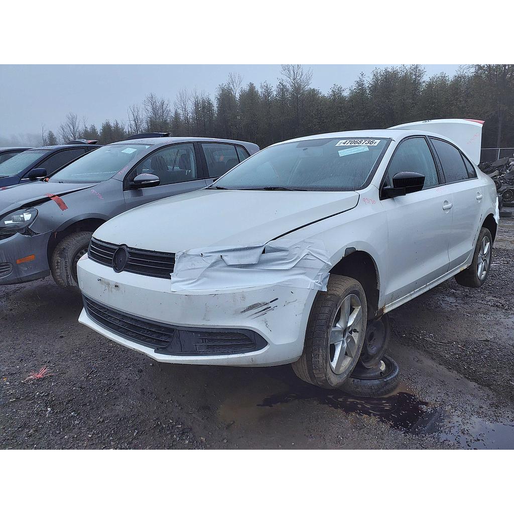 VOLKSWAGEN JETTA 2013