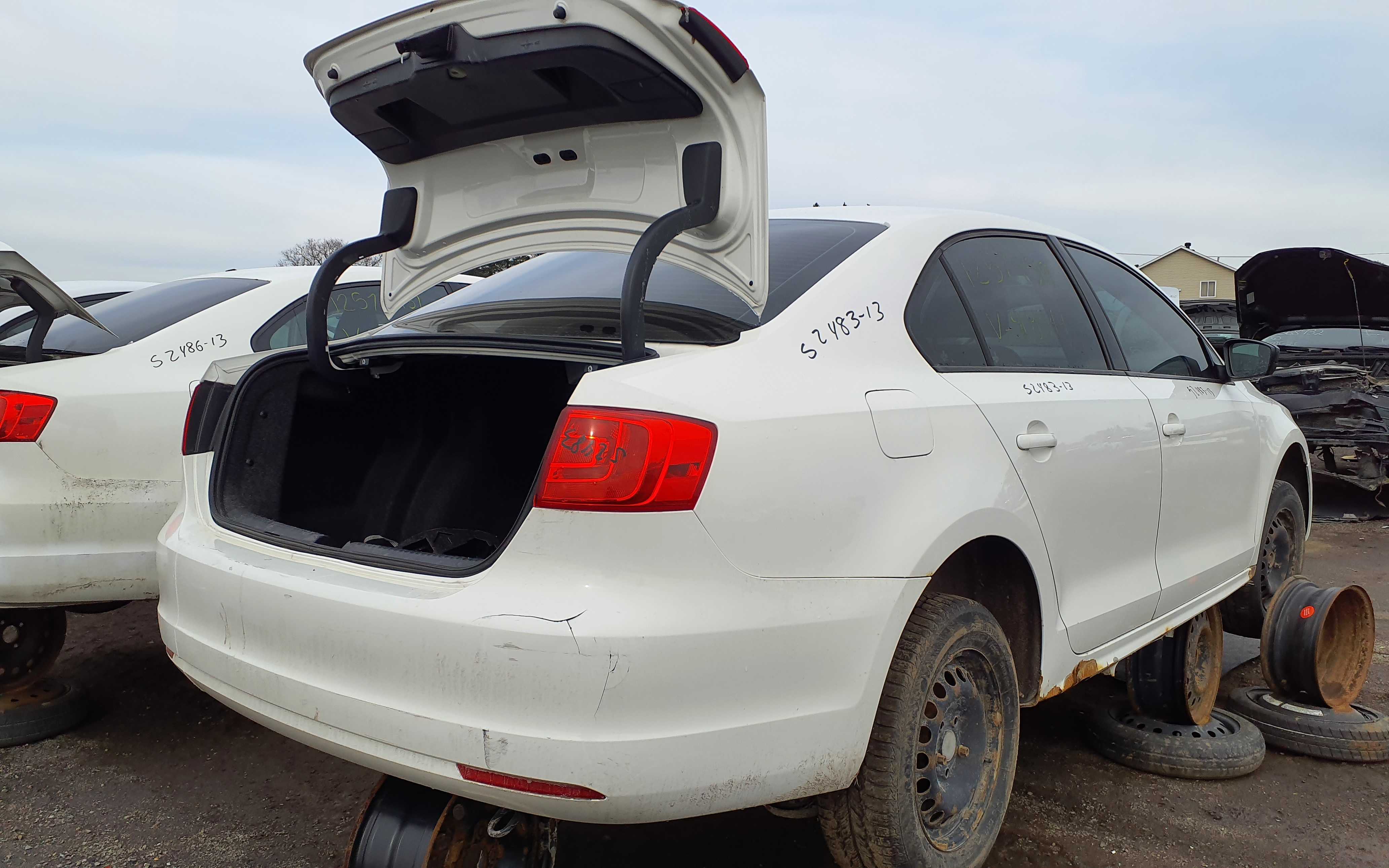 VOLKSWAGEN JETTA 2013