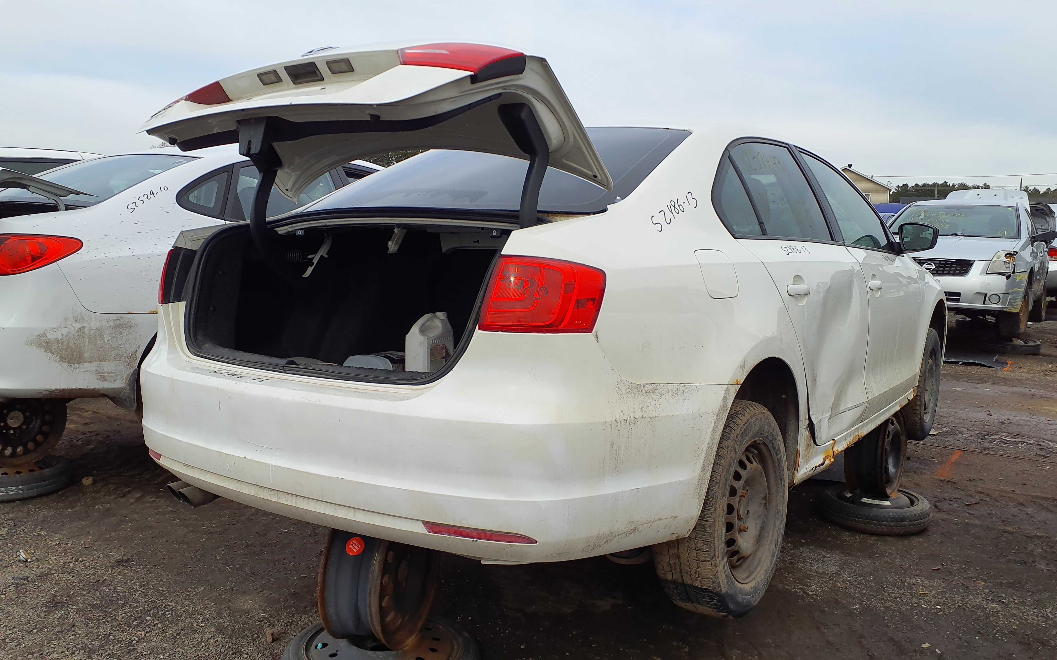 VOLKSWAGEN JETTA 2013