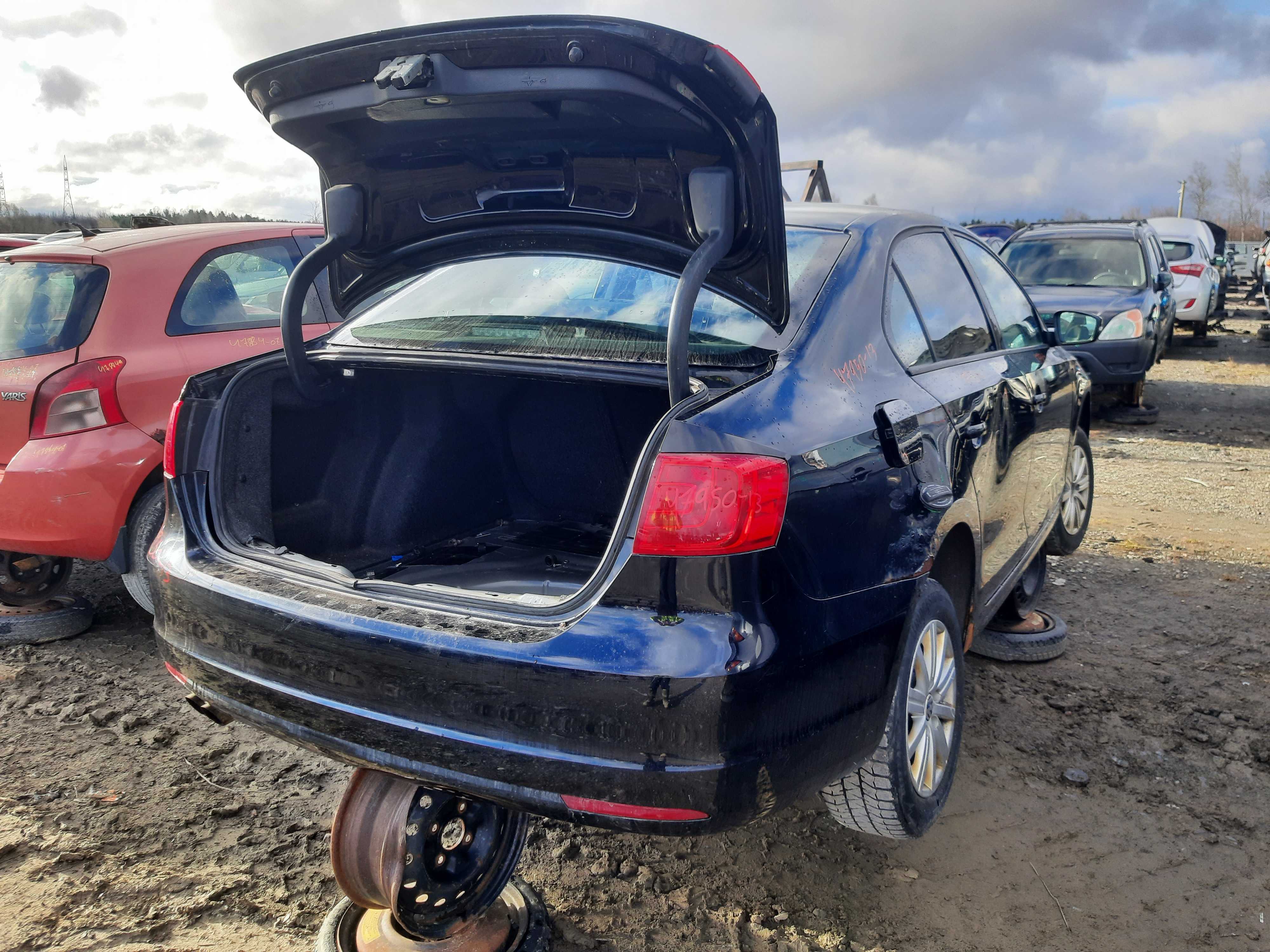 VOLKSWAGEN JETTA 2013