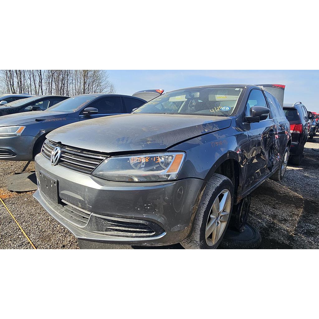 VOLKSWAGEN JETTA 2013