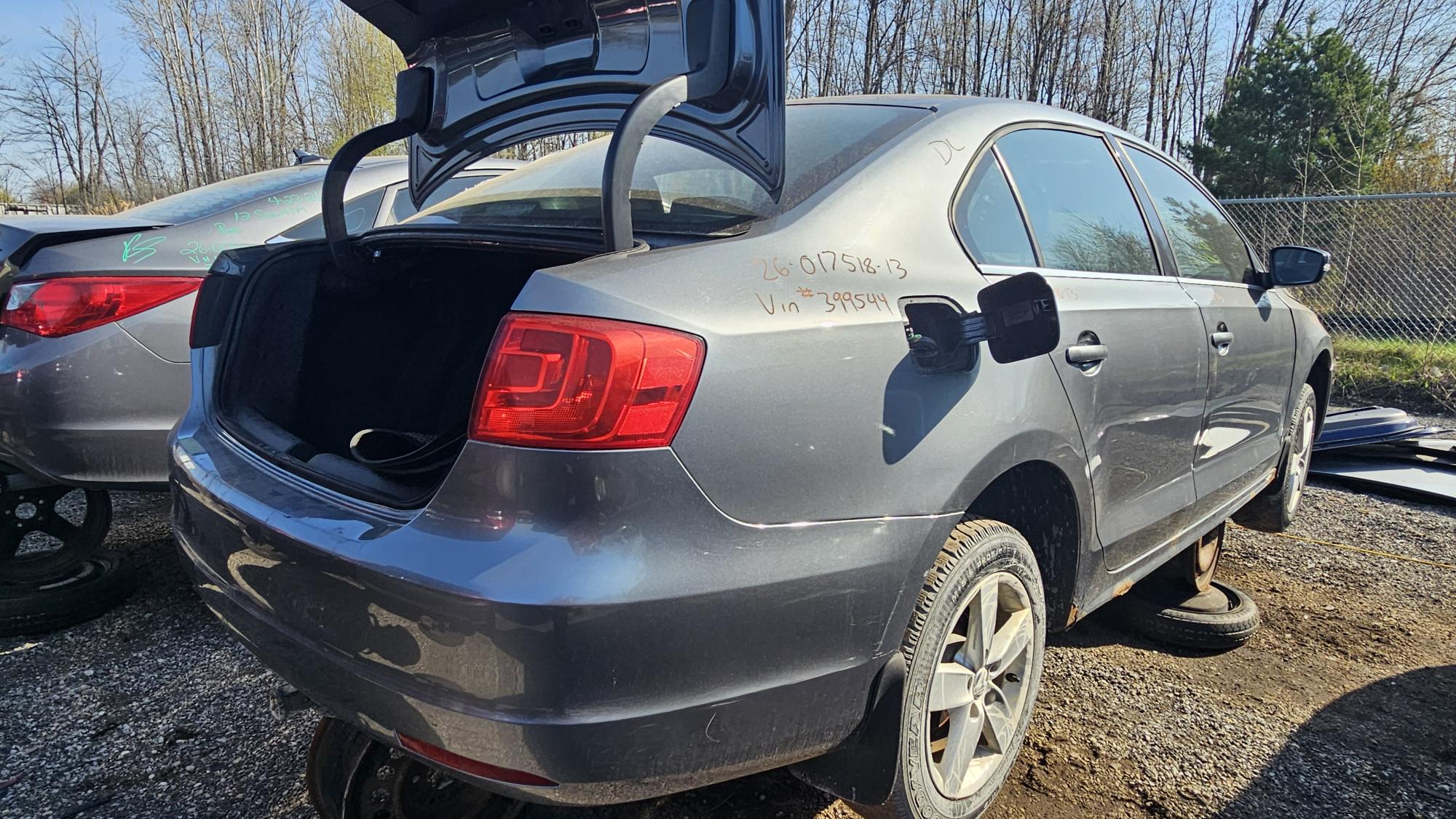 VOLKSWAGEN JETTA 2013