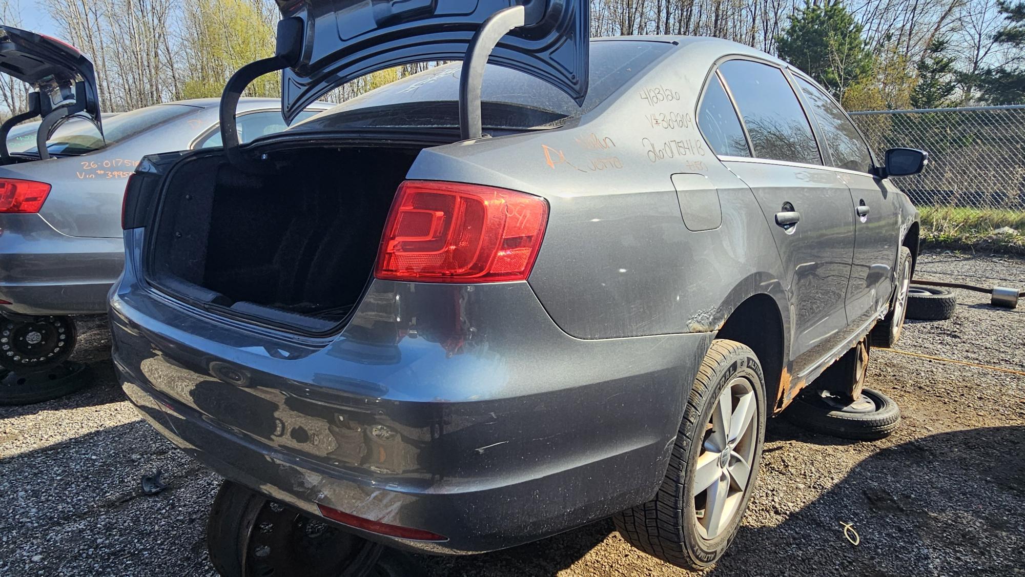 VOLKSWAGEN JETTA 2013