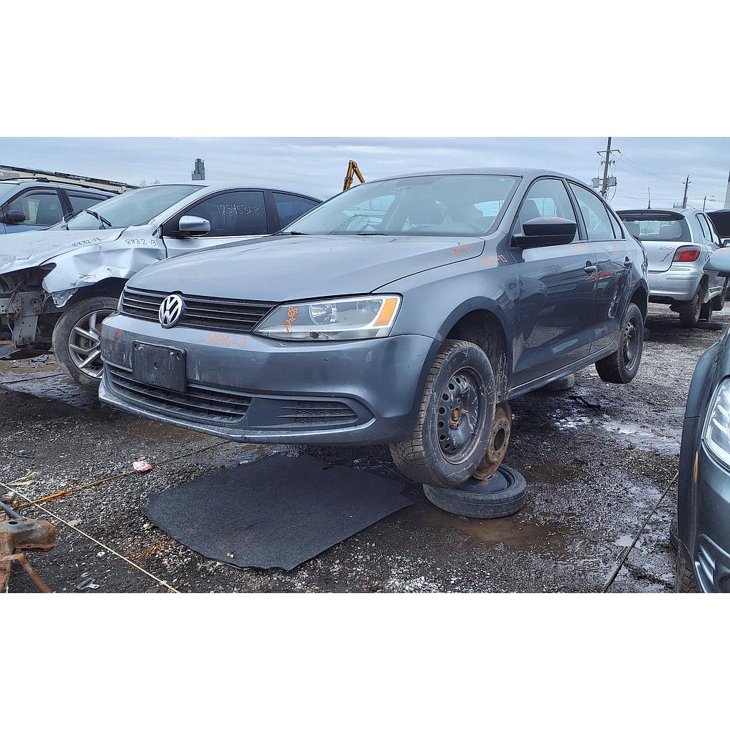 VOLKSWAGEN JETTA 2013