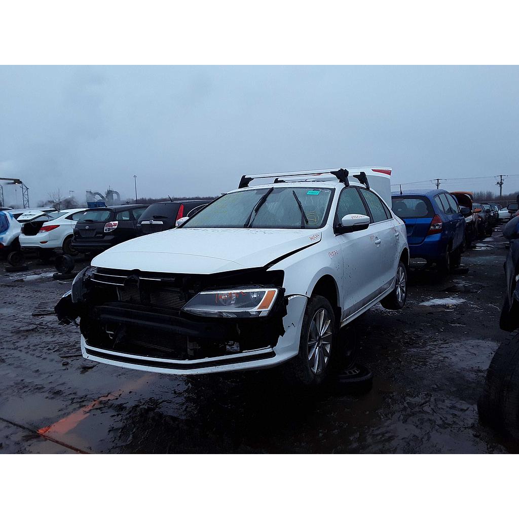 VOLKSWAGEN JETTA 2015