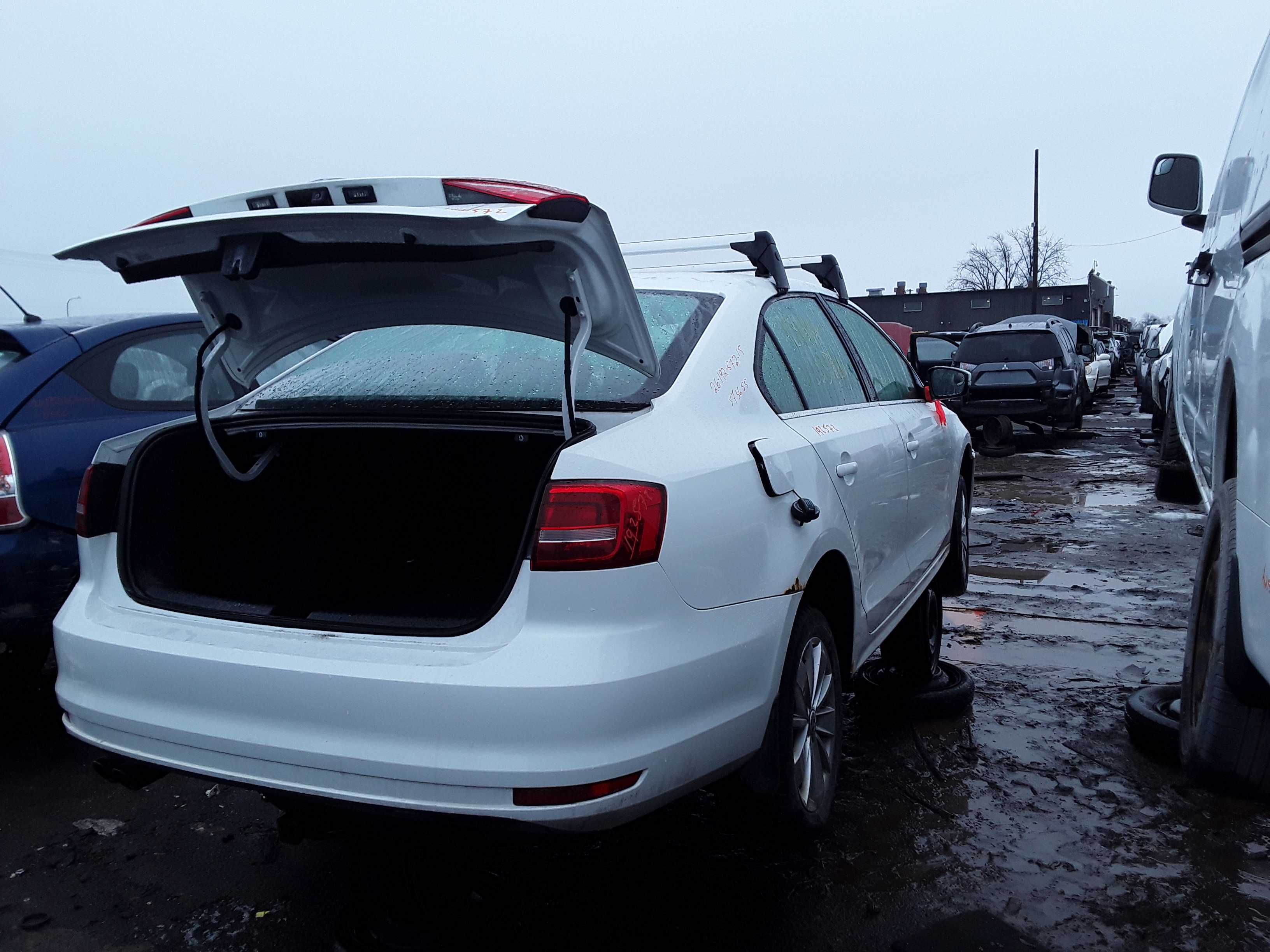 VOLKSWAGEN JETTA 2015