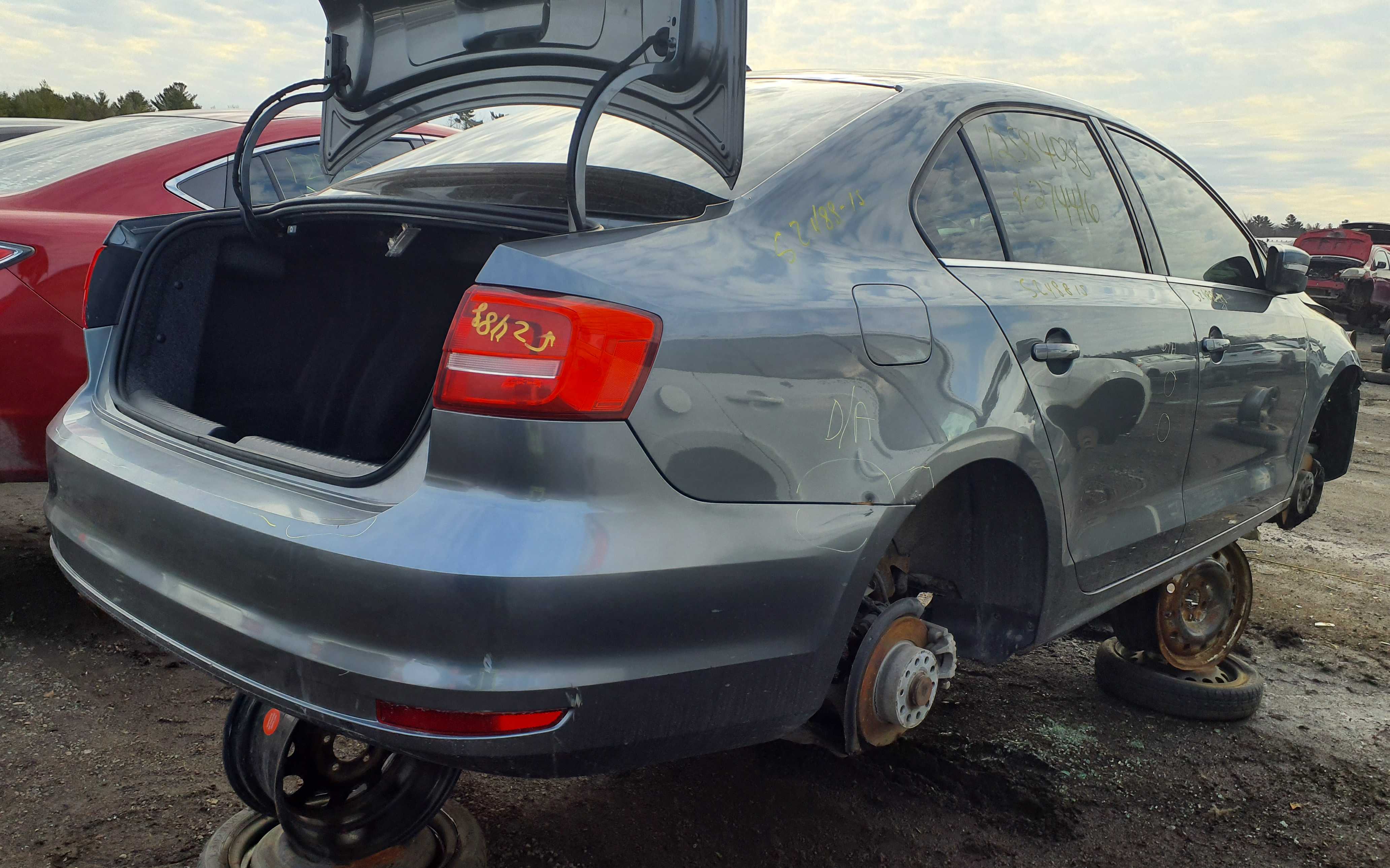 VOLKSWAGEN JETTA 2015