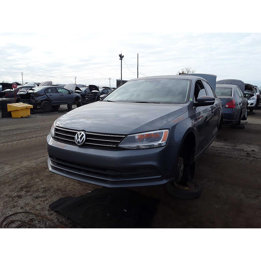 VOLKSWAGEN JETTA 2016