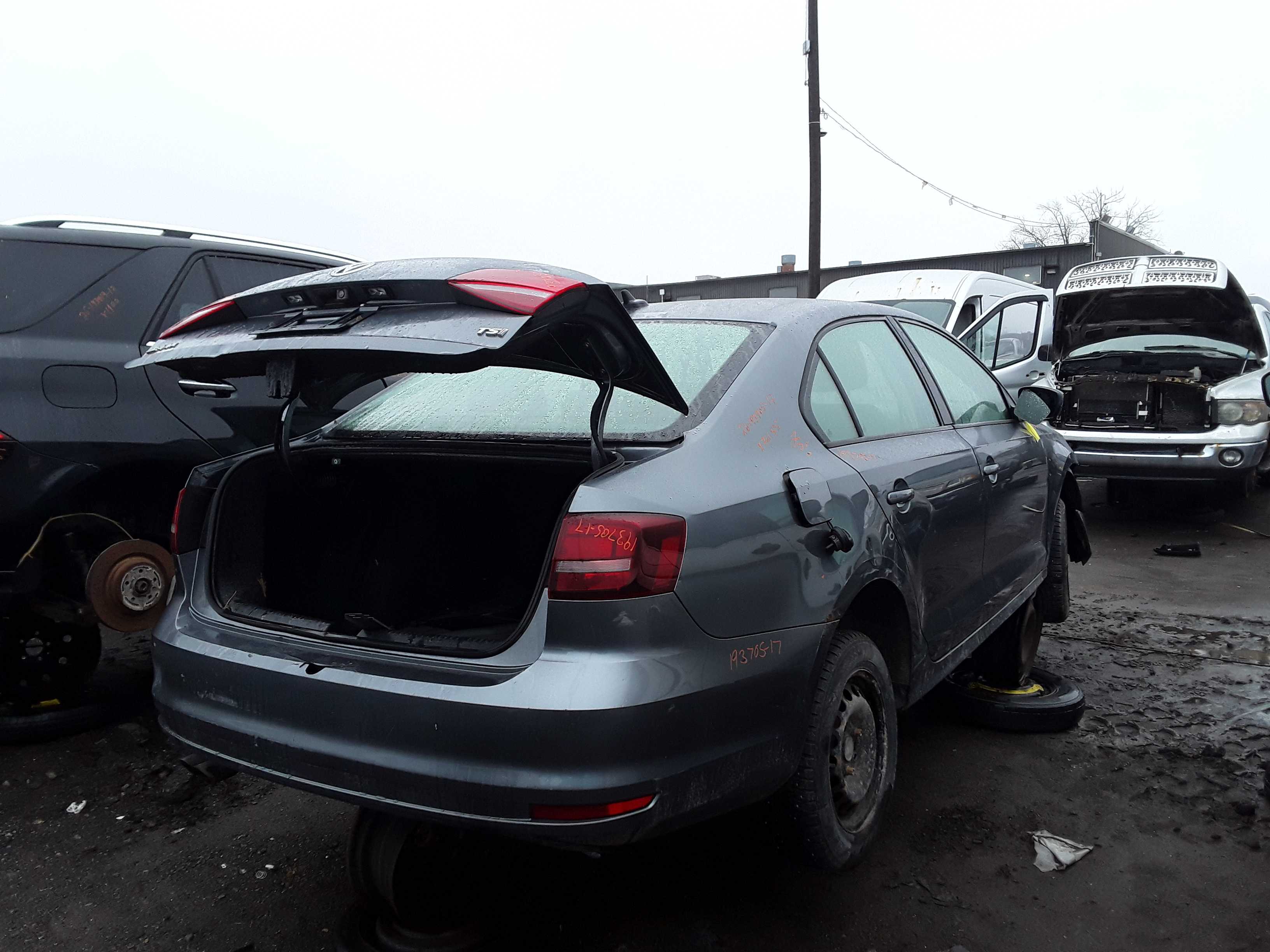 VOLKSWAGEN JETTA 2017