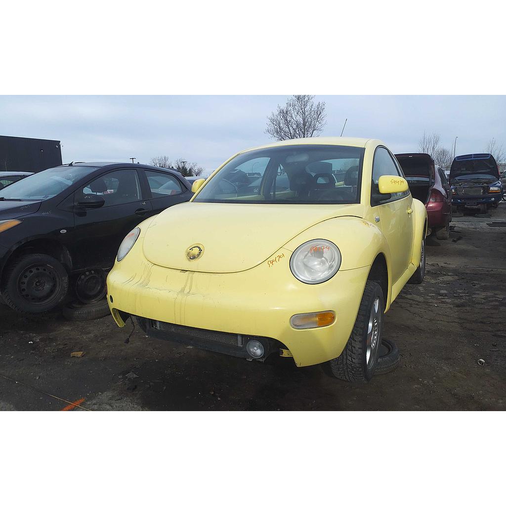 VOLKSWAGEN NEW BEETLE 1999