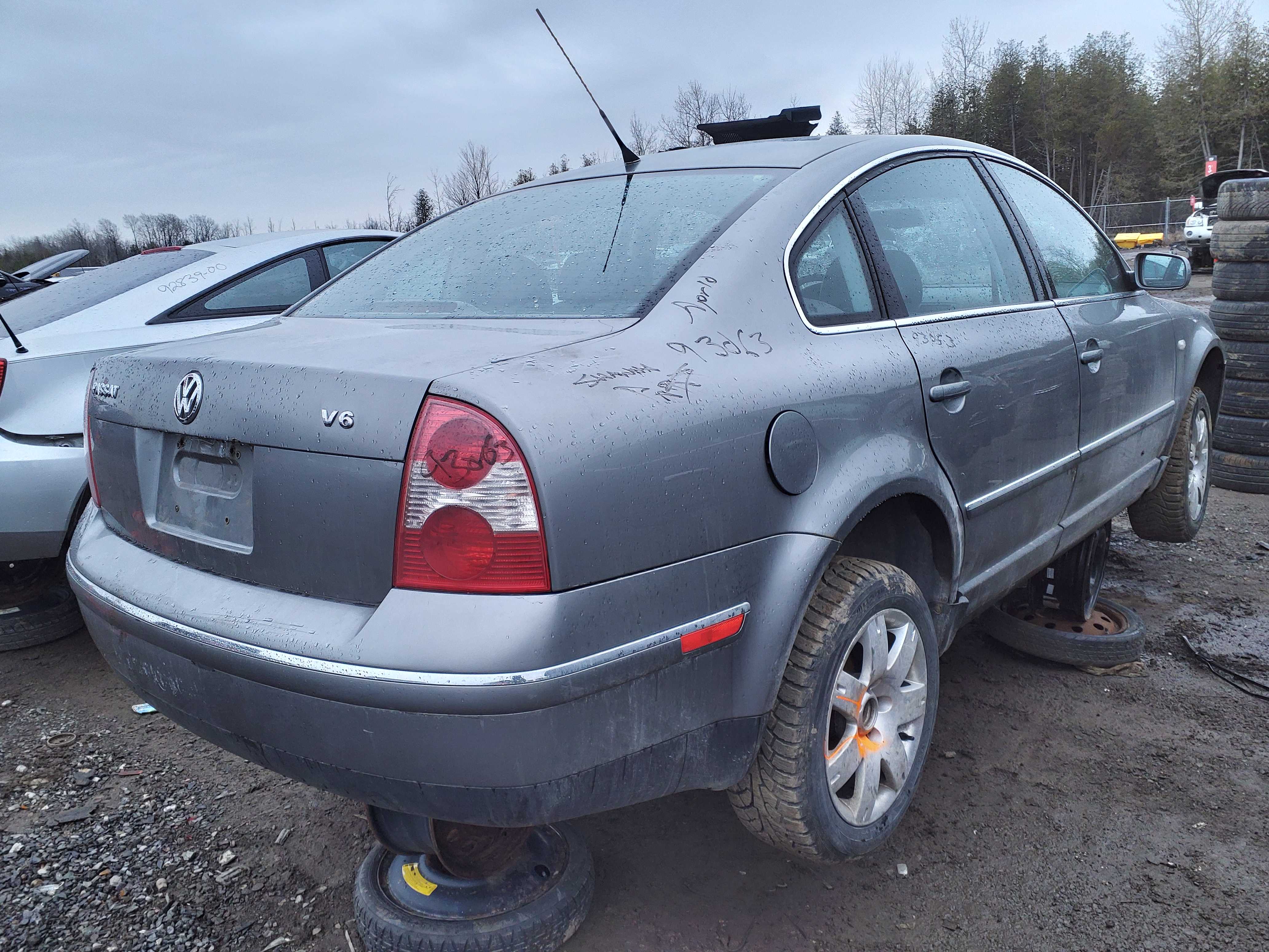 VOLKSWAGEN PASSAT 2001