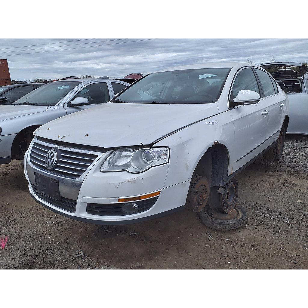 VOLKSWAGEN PASSAT 2008
