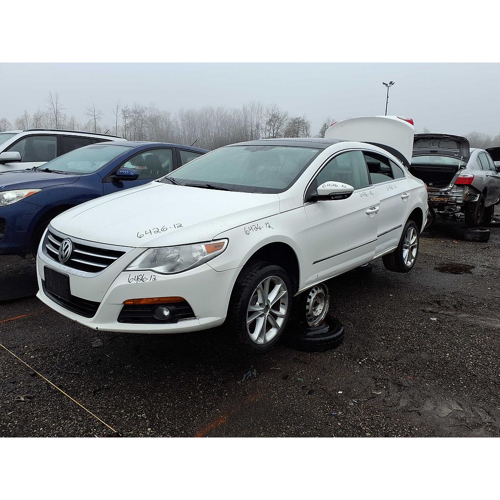 VOLKSWAGEN PASSAT 2012