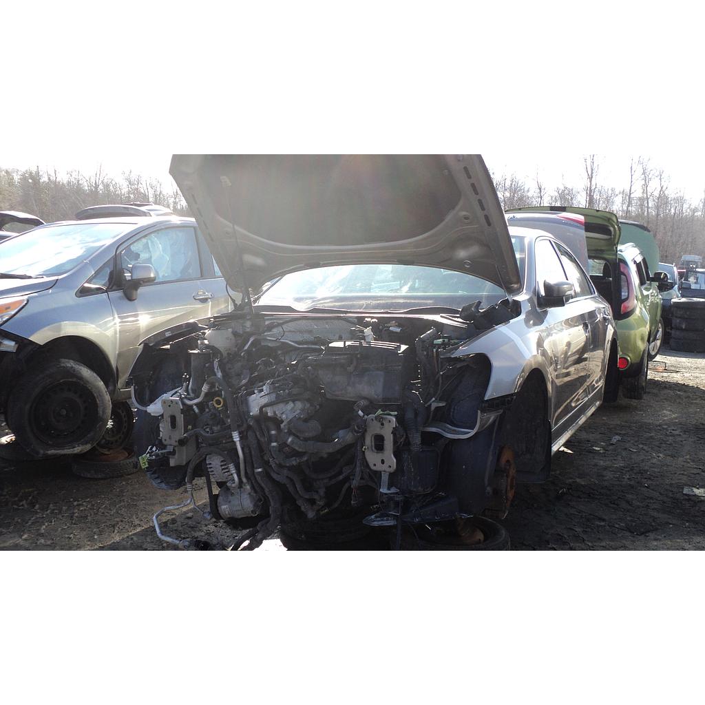 VOLKSWAGEN PASSAT 2015