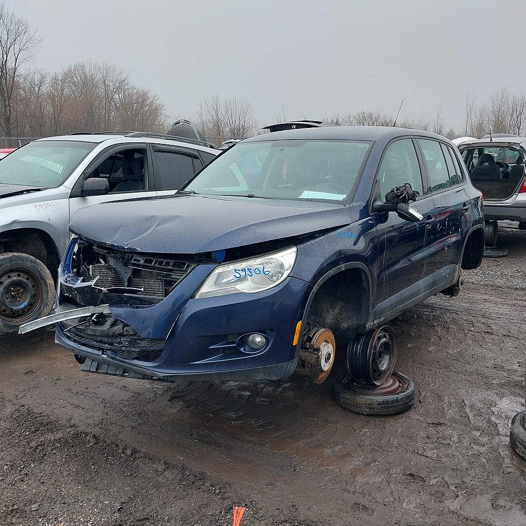 VOLKSWAGEN TIGUAN 2011