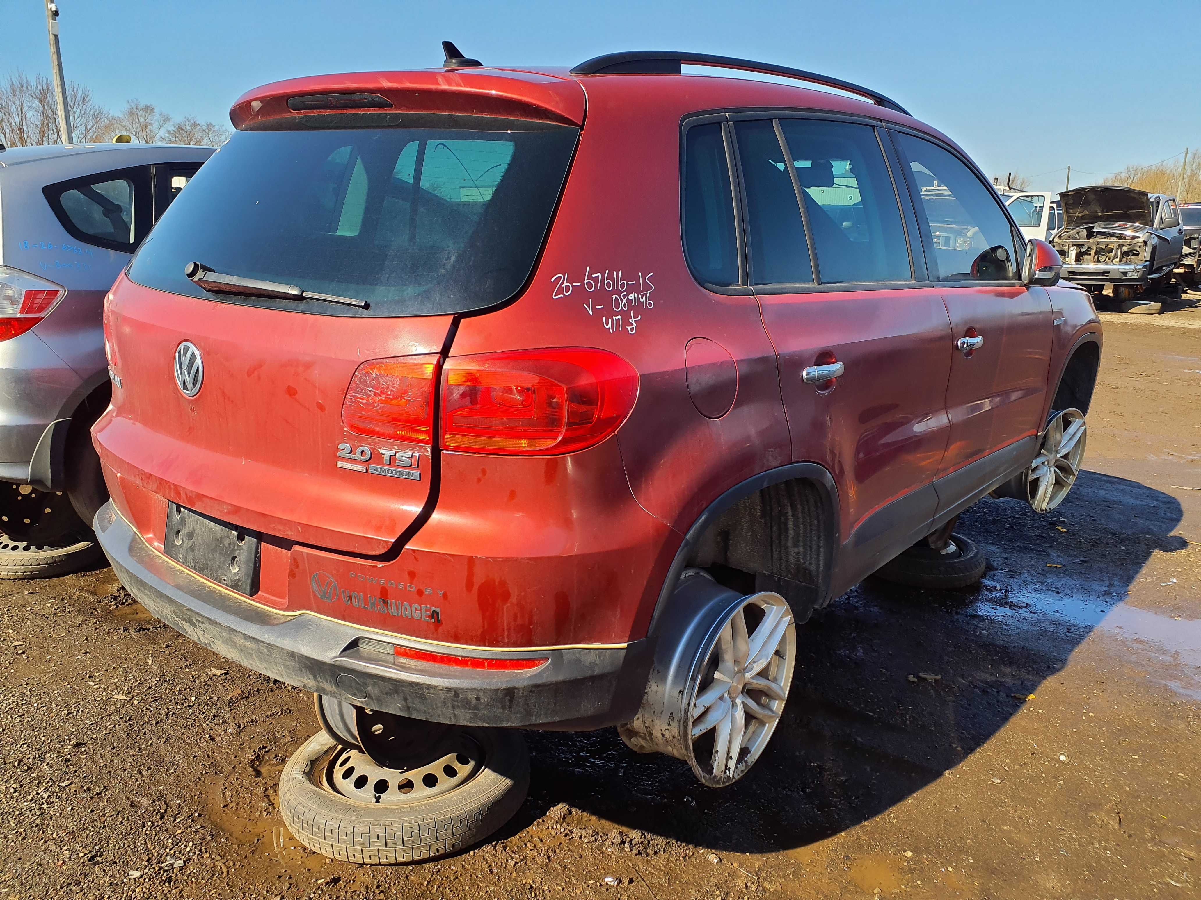 VOLKSWAGEN TIGUAN 2015