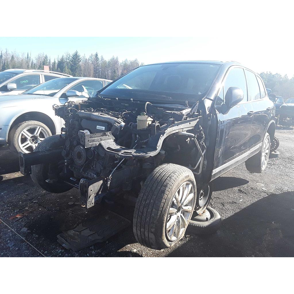 VOLKSWAGEN TOUAREG 2012