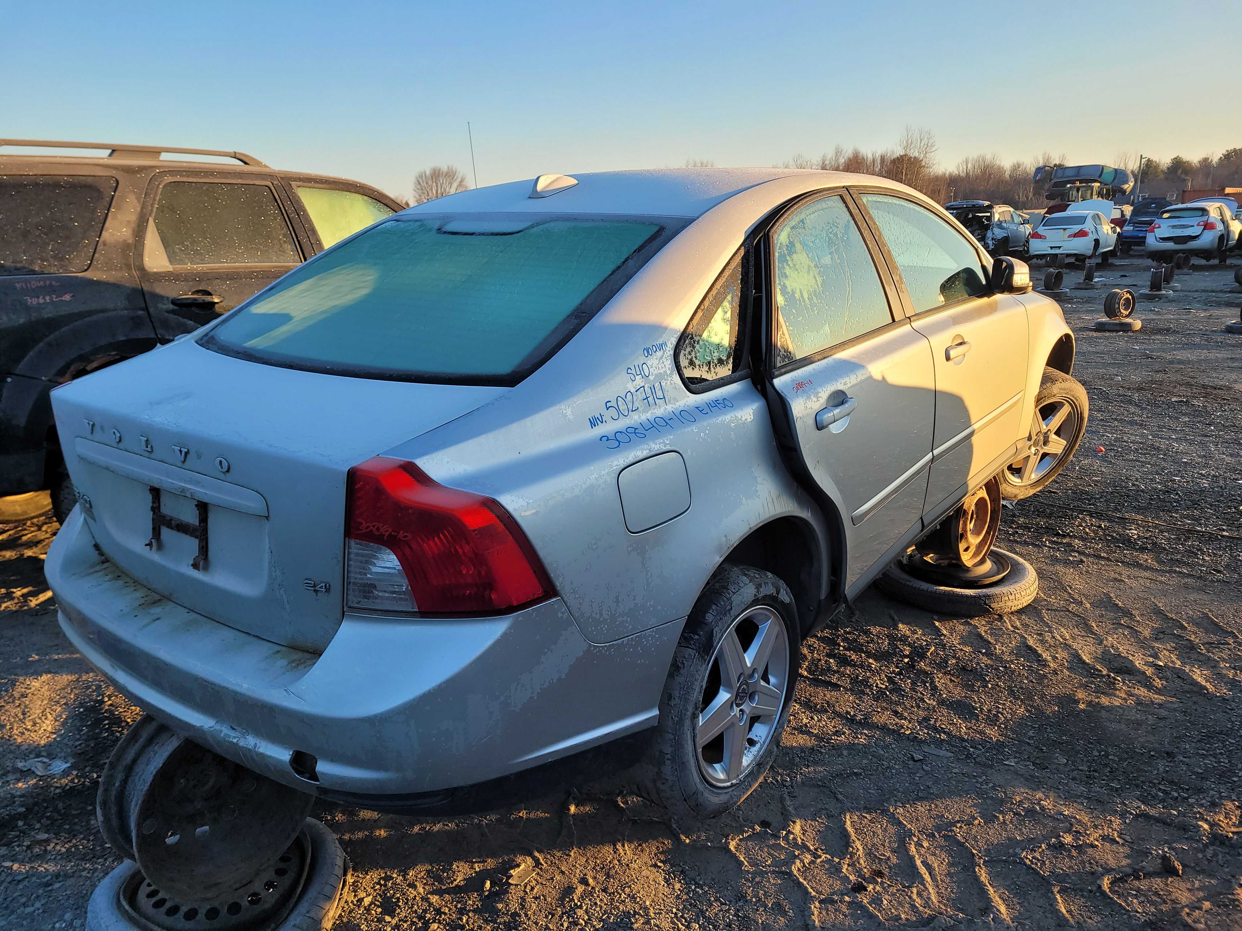 VOLVO S40 2010