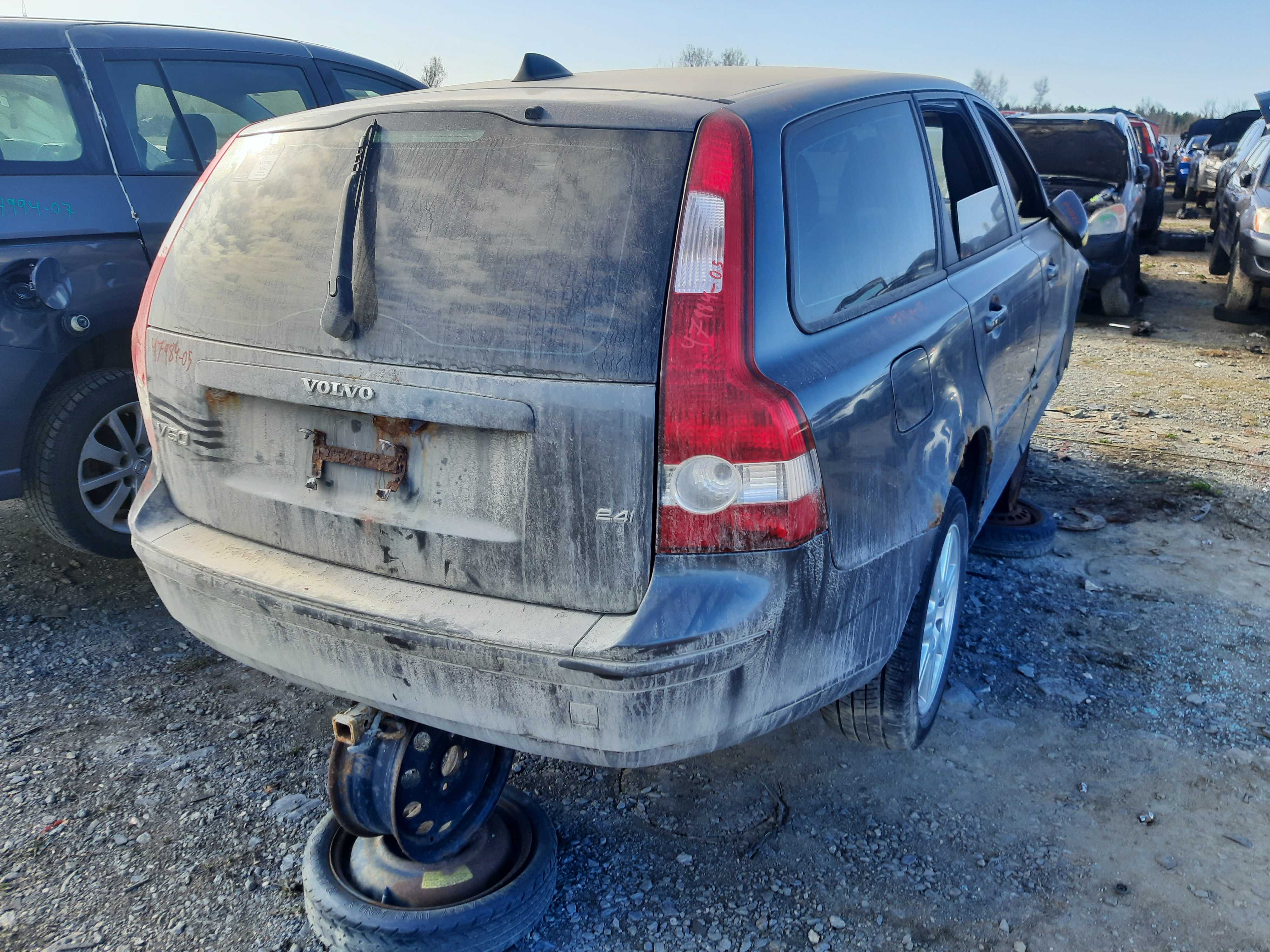 VOLVO V50 2005