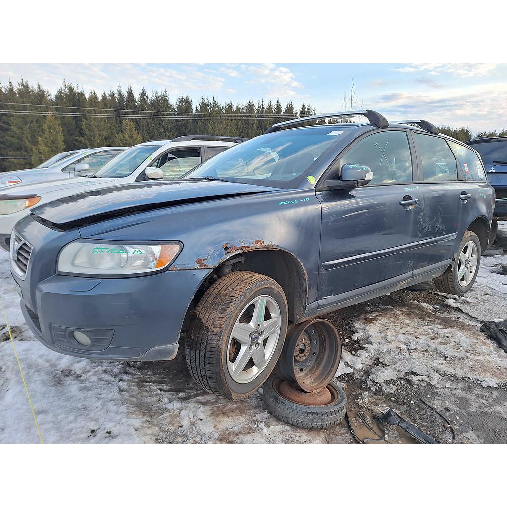 VOLVO V50 2010
