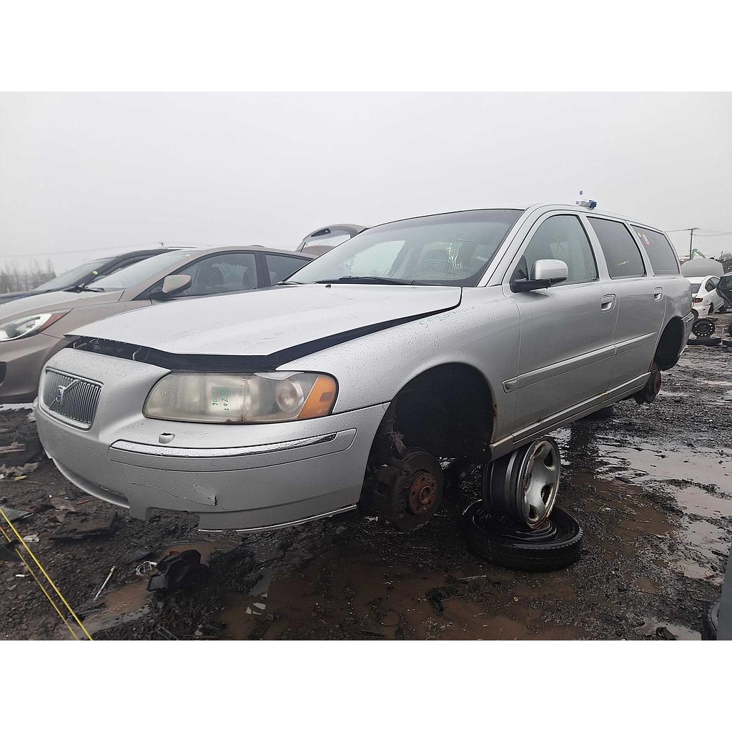 VOLVO V70 2006