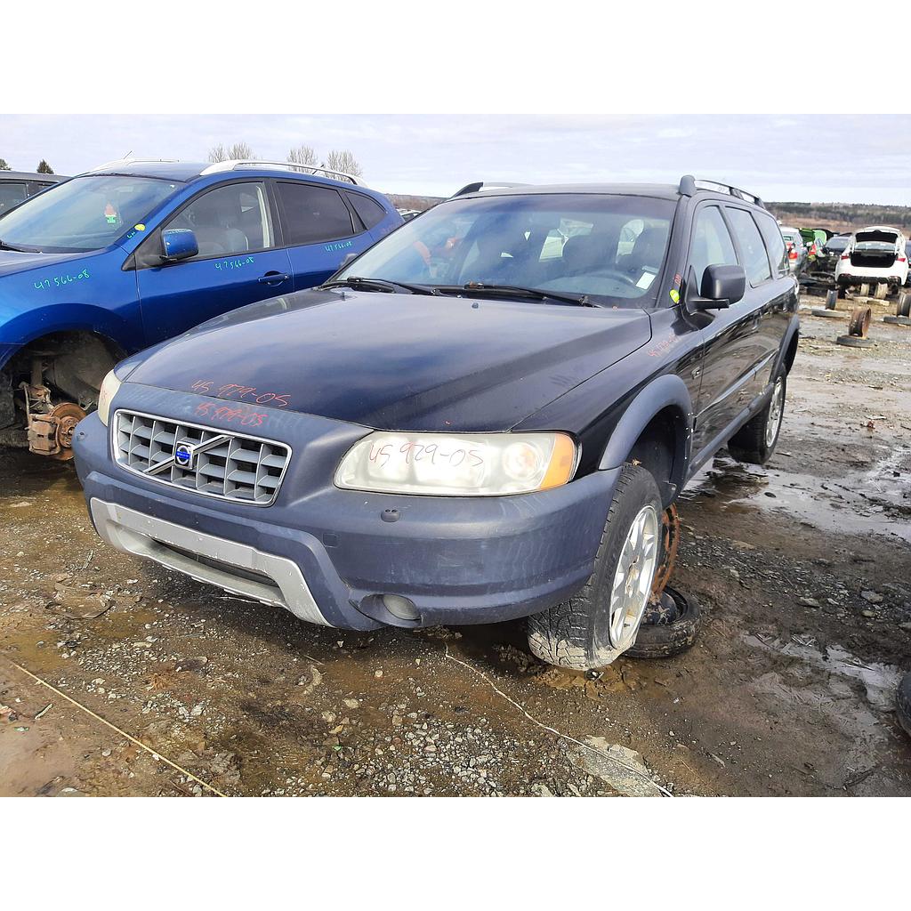 VOLVO XC70 2005