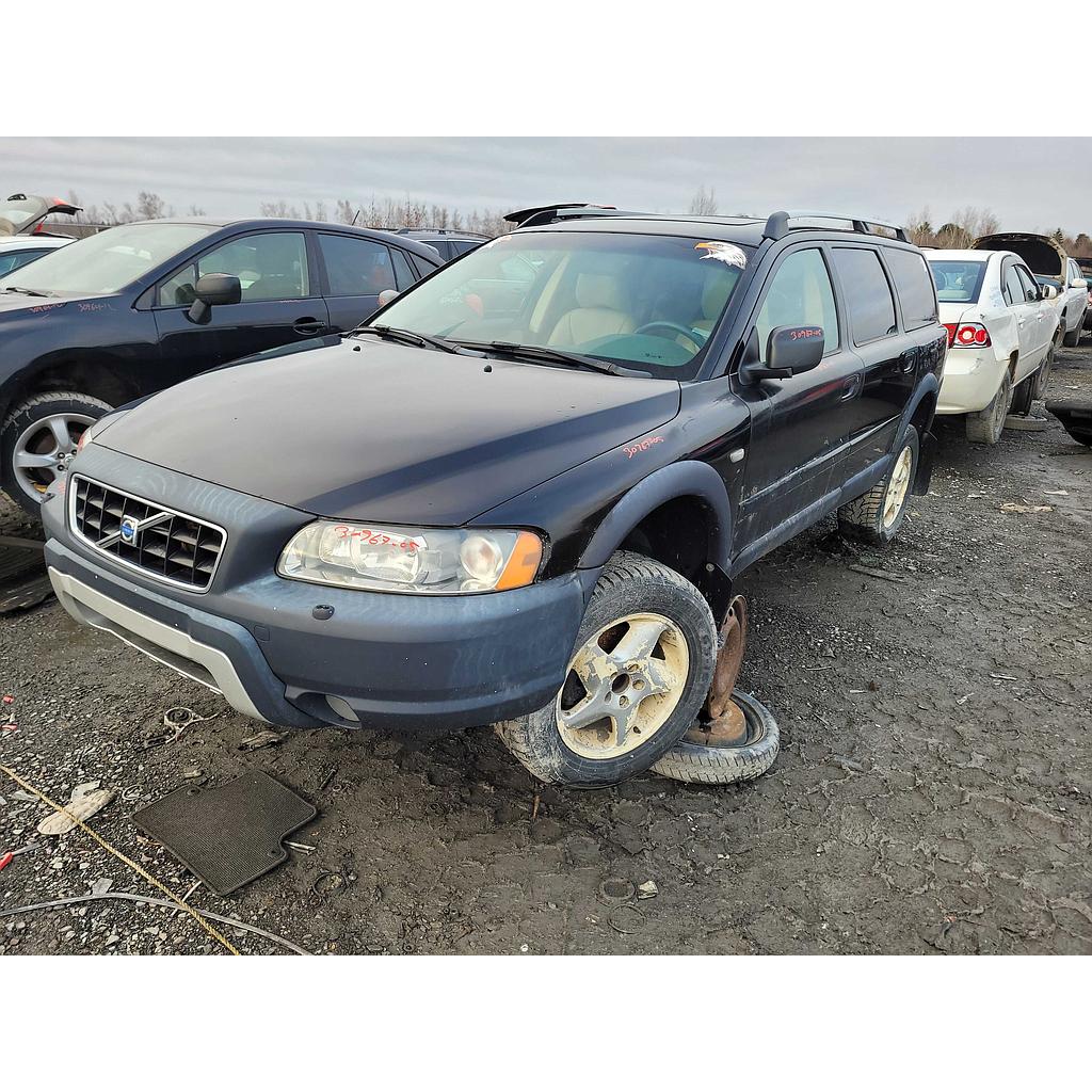 VOLVO XC70 2005
