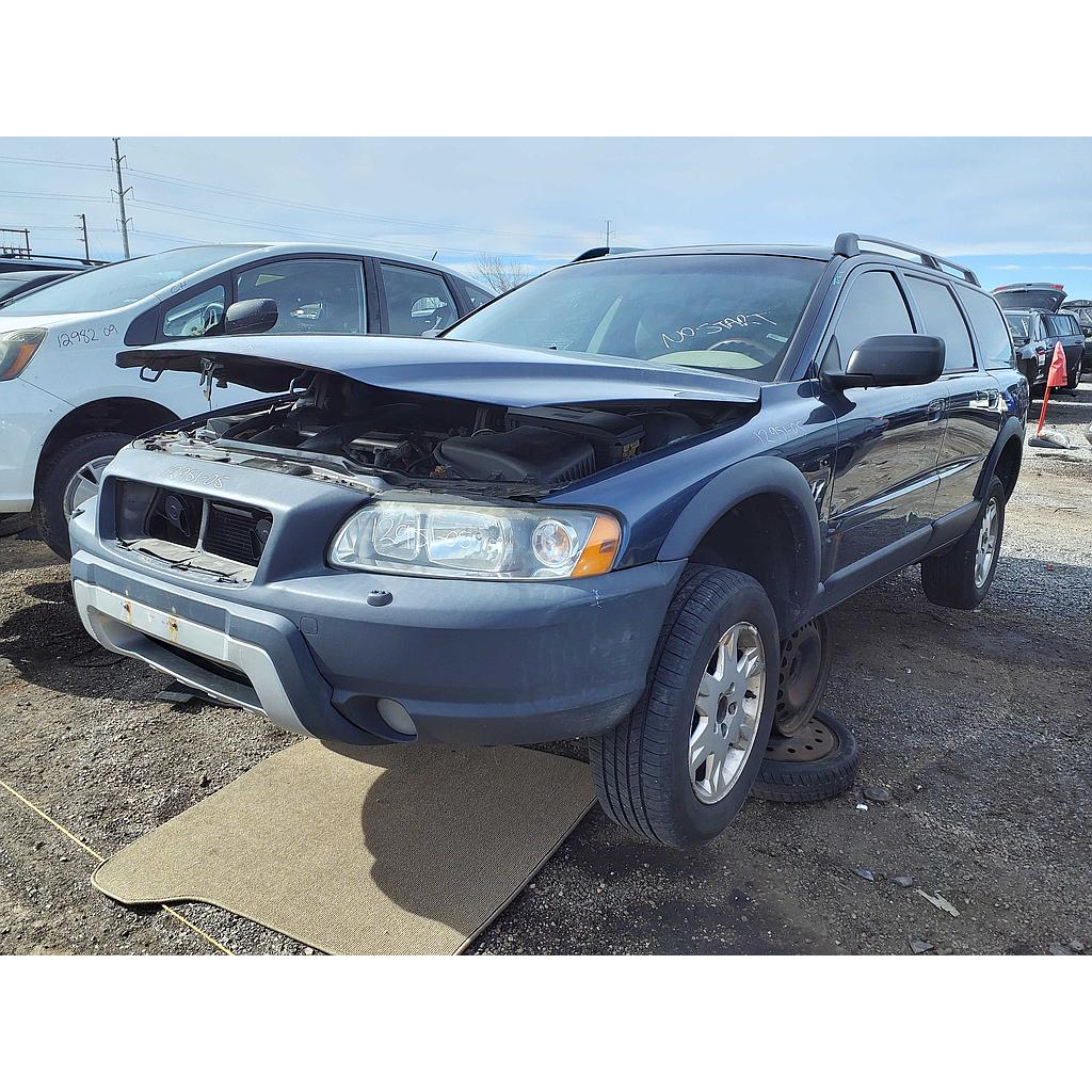 VOLVO XC70 2005
