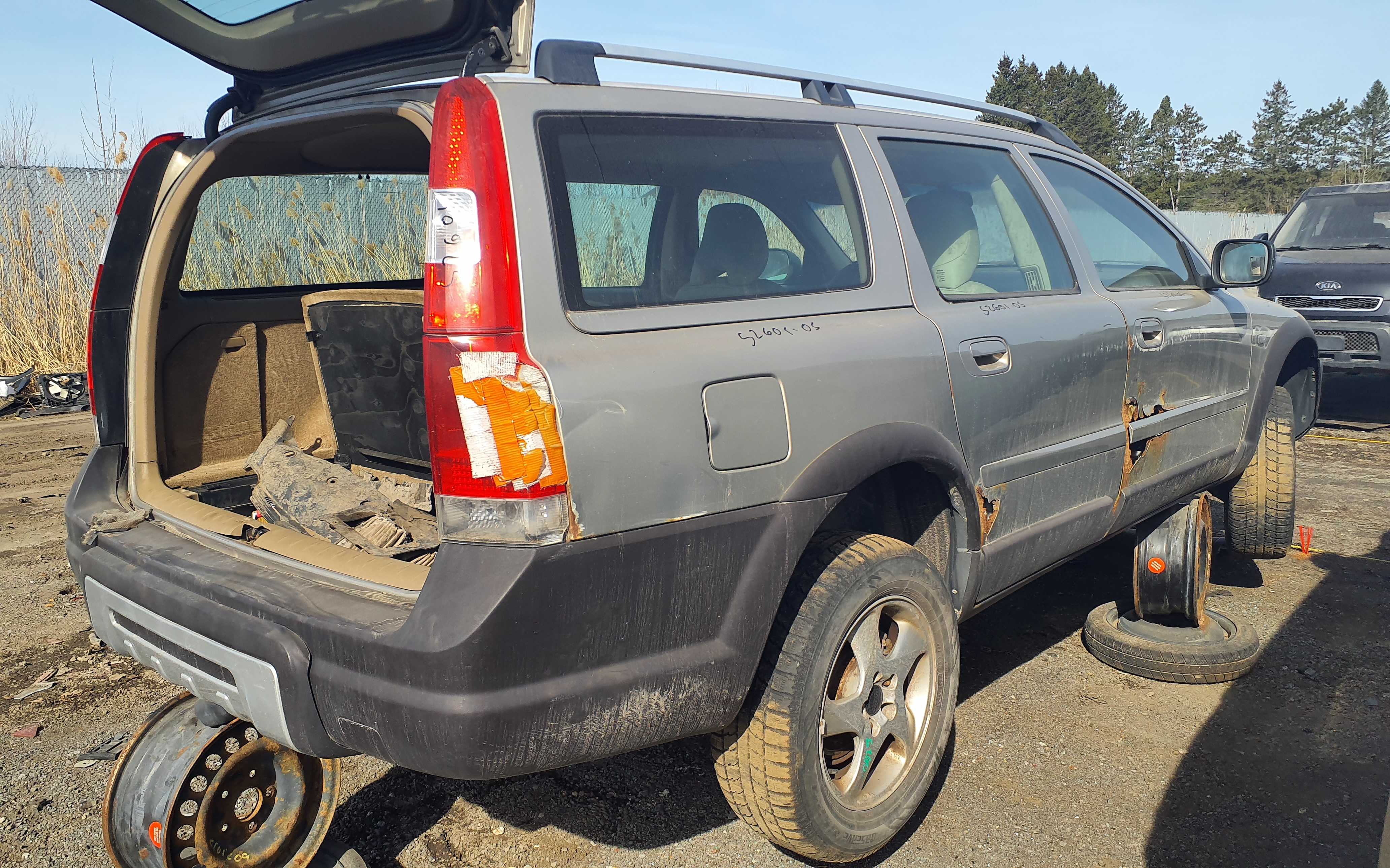 VOLVO XC70 2005