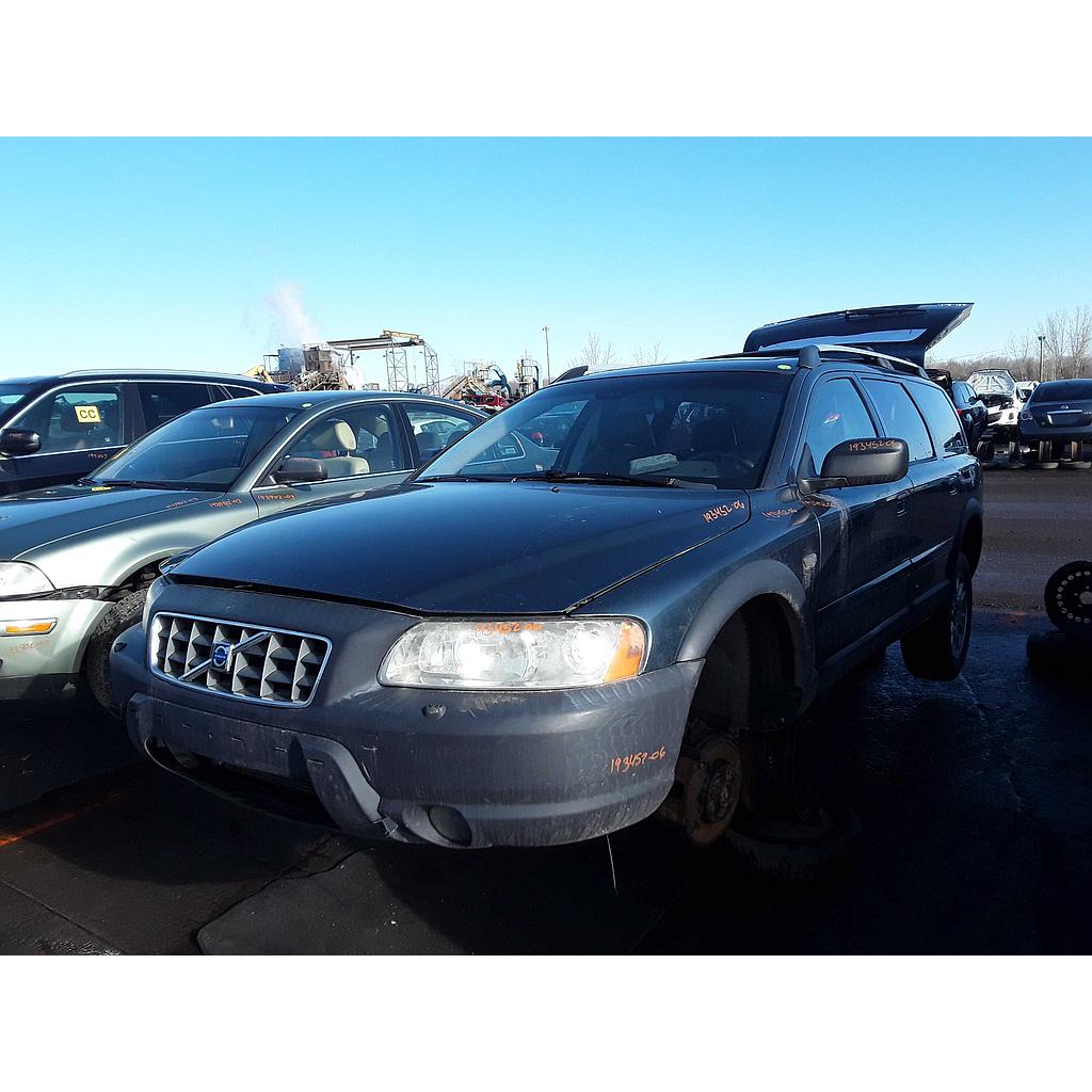 VOLVO XC70 2006