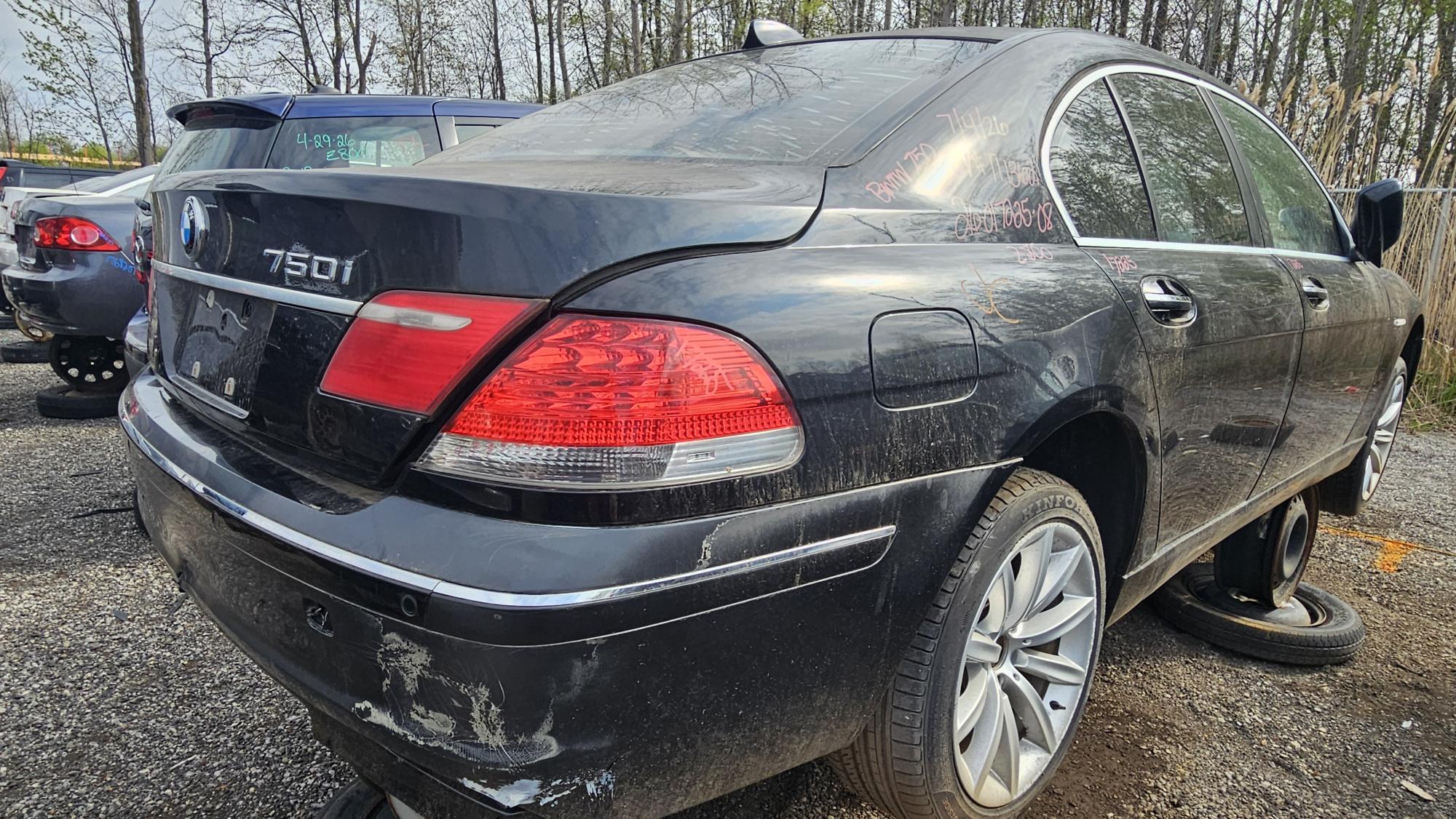 BMW 750 2008