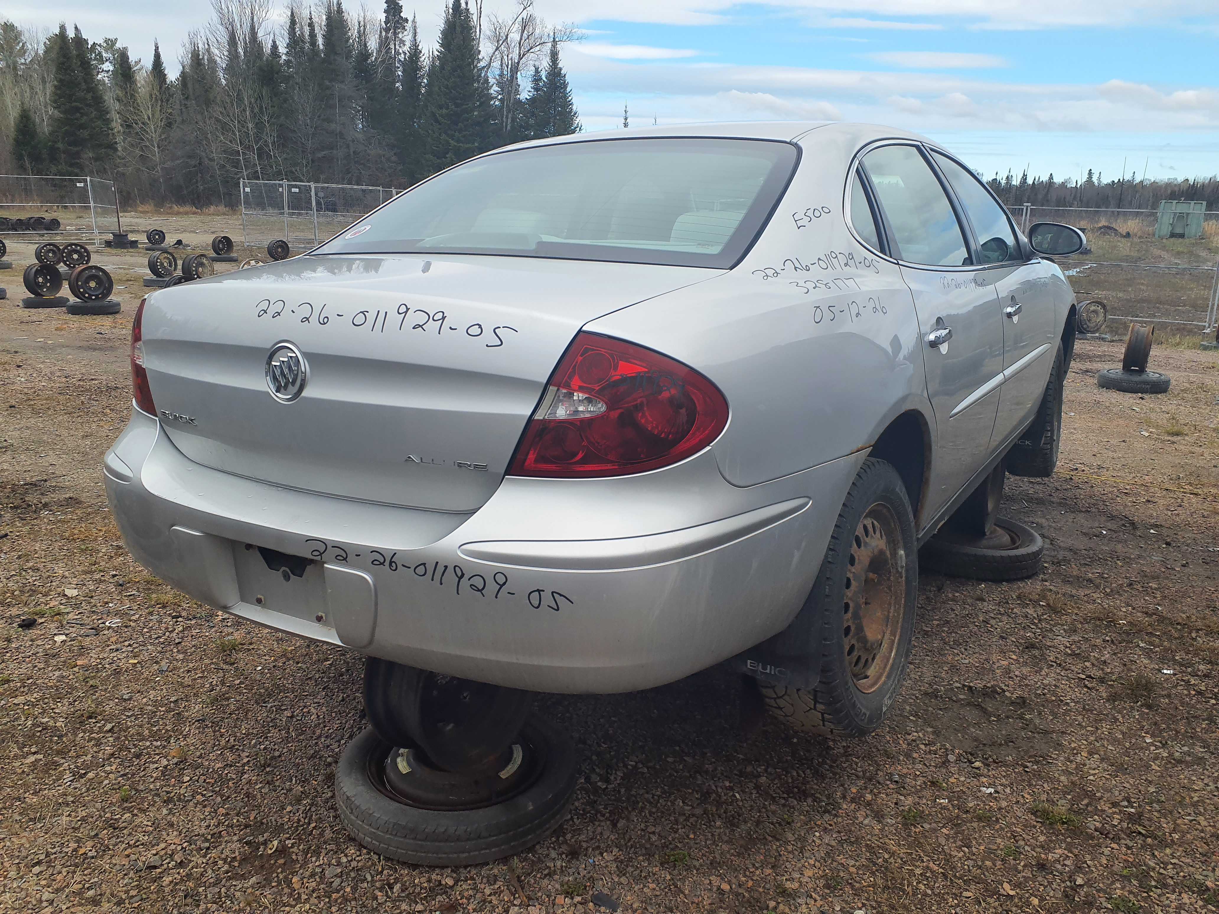 BUICK ALLURE 2005