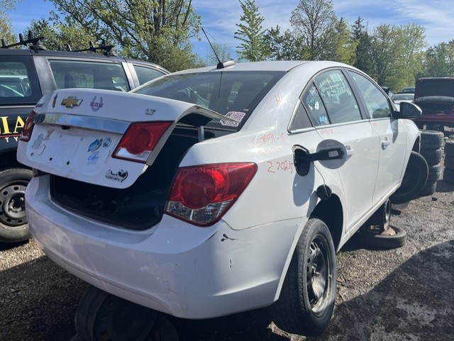 CHEVROLET CRUZE 2015