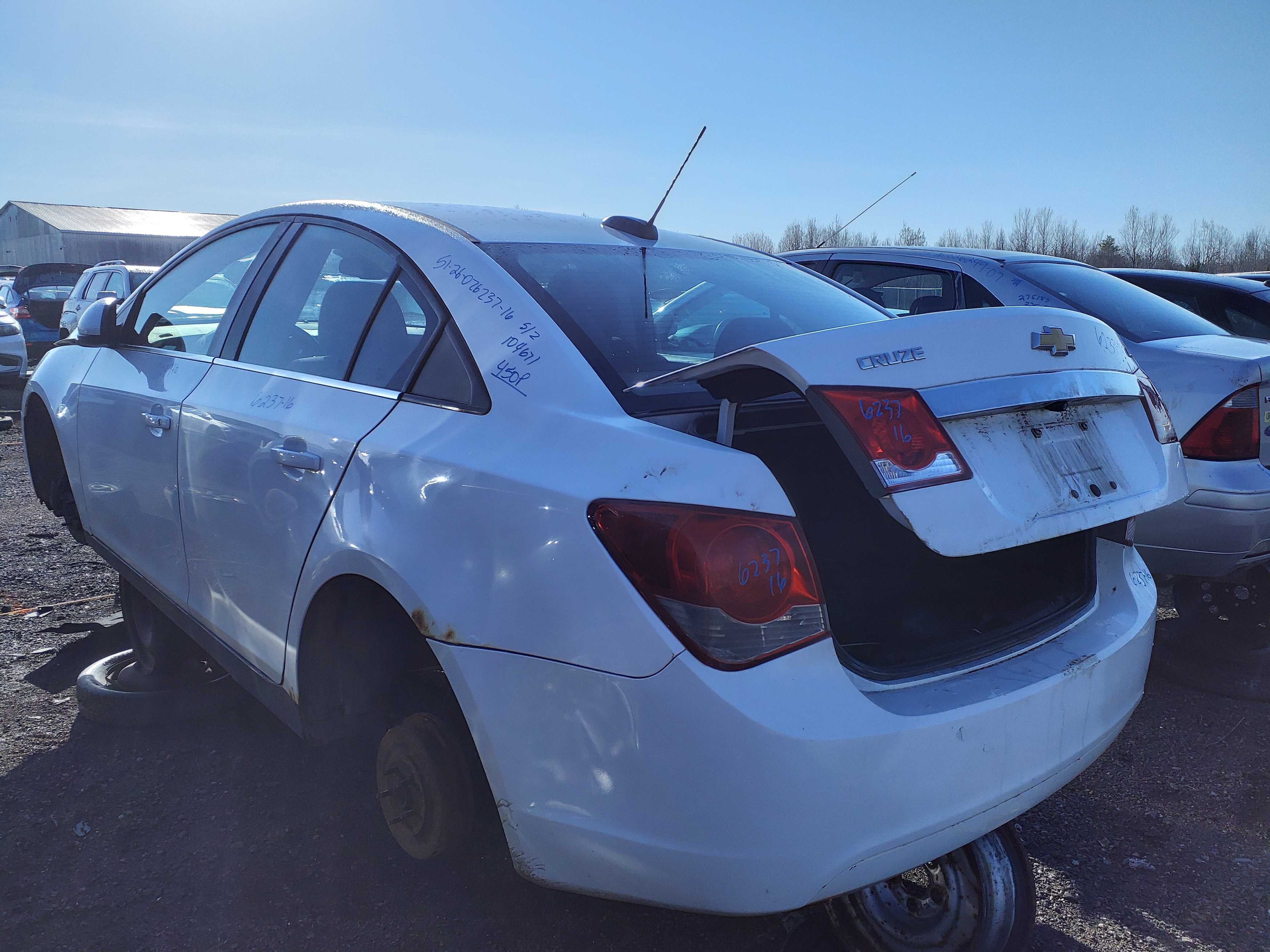 CHEVROLET CRUZE 2016