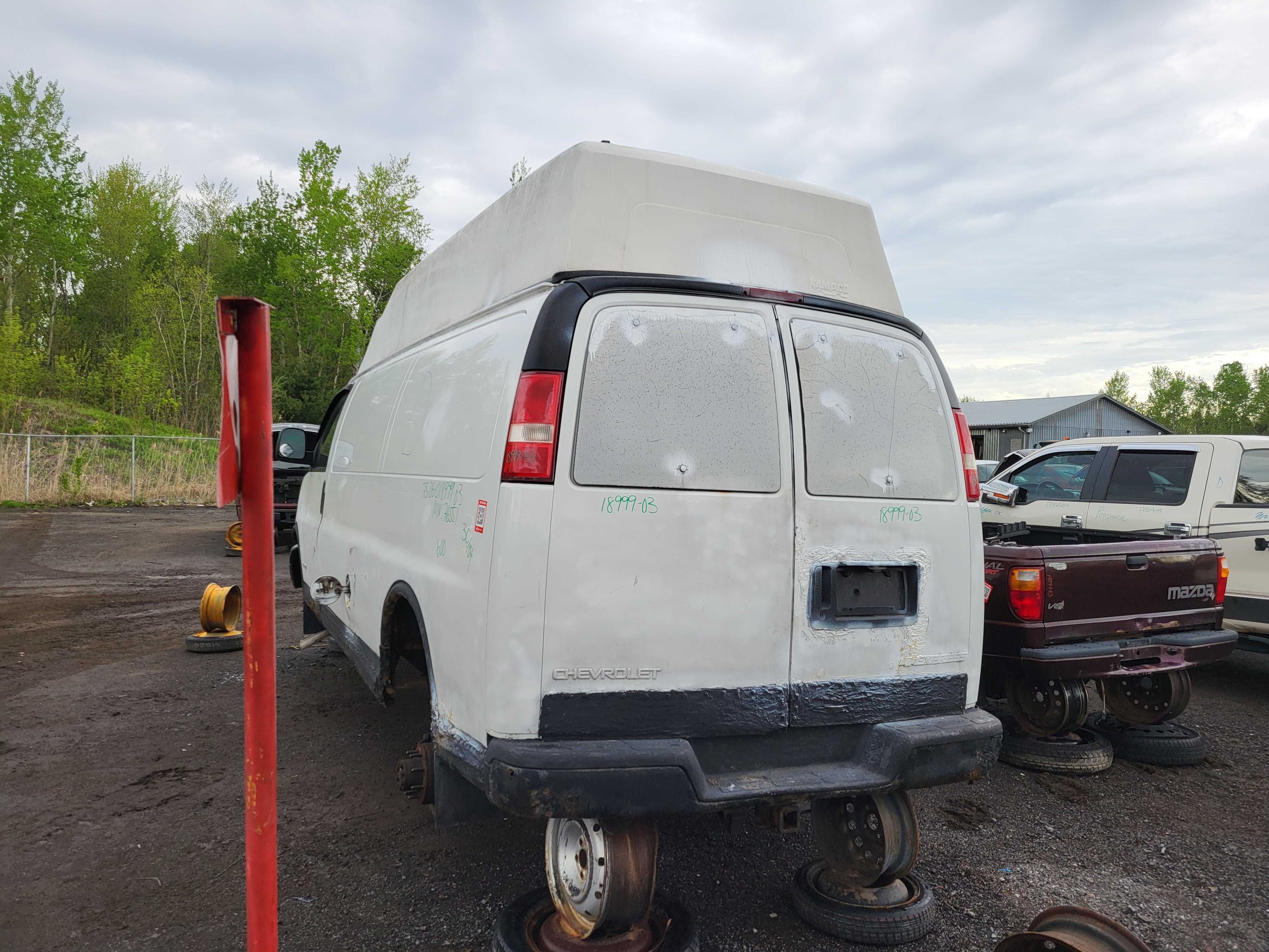 CHEVROLET EXPRESS VAN 2003