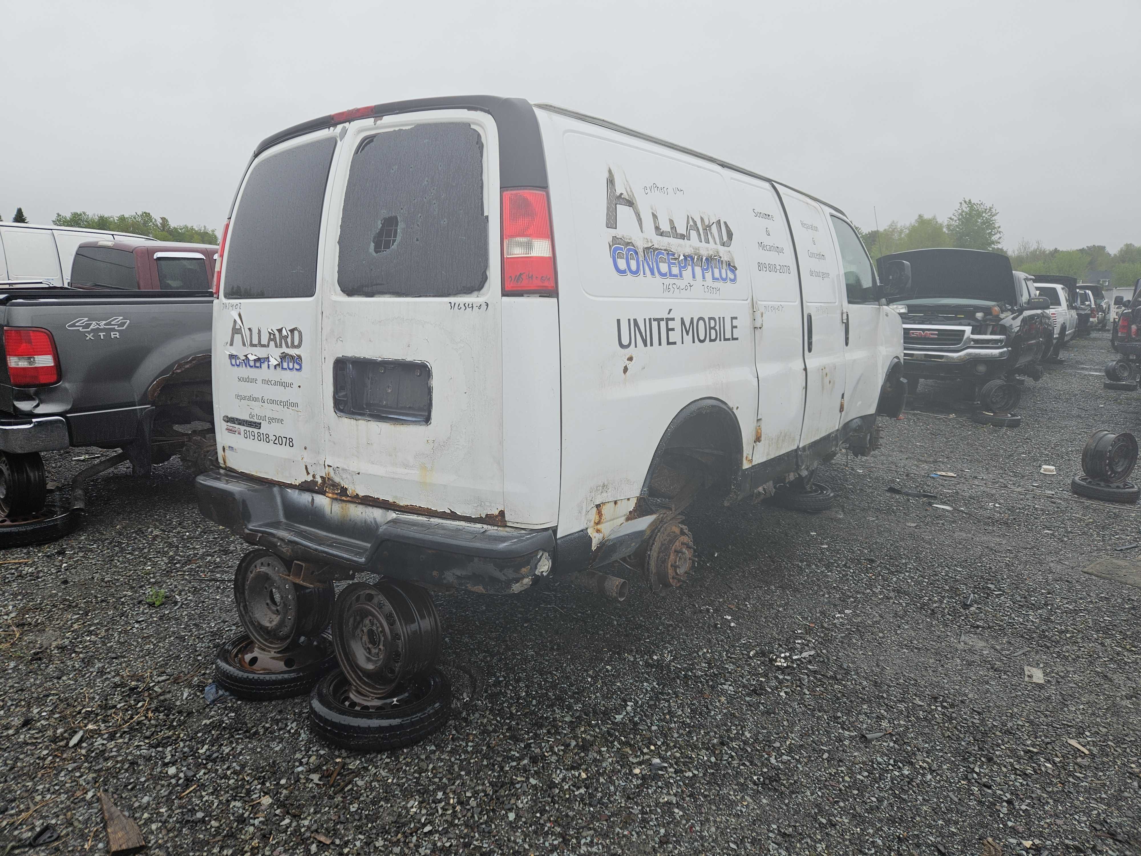 CHEVROLET EXPRESS VAN 2007