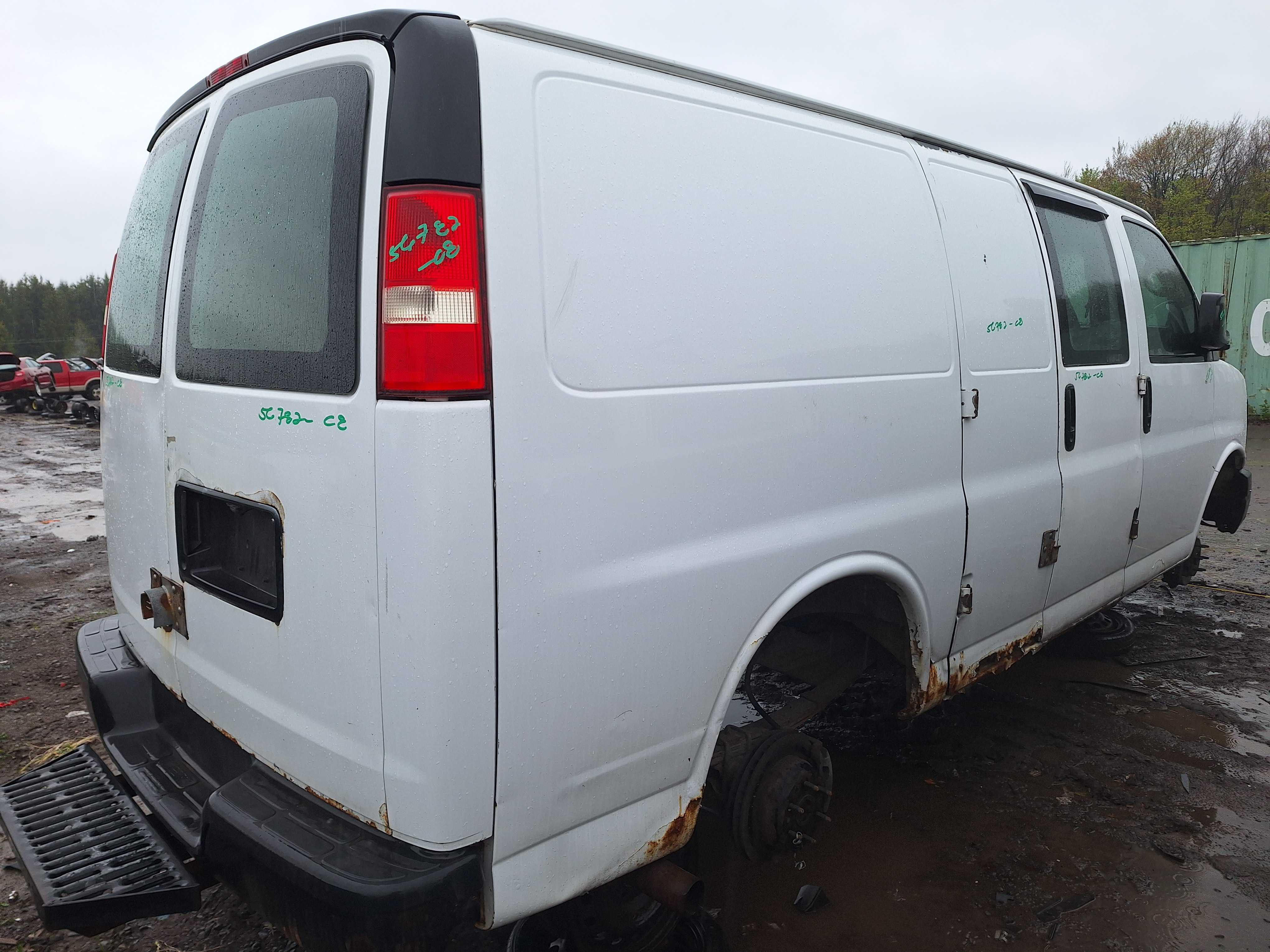 CHEVROLET EXPRESS VAN 2008