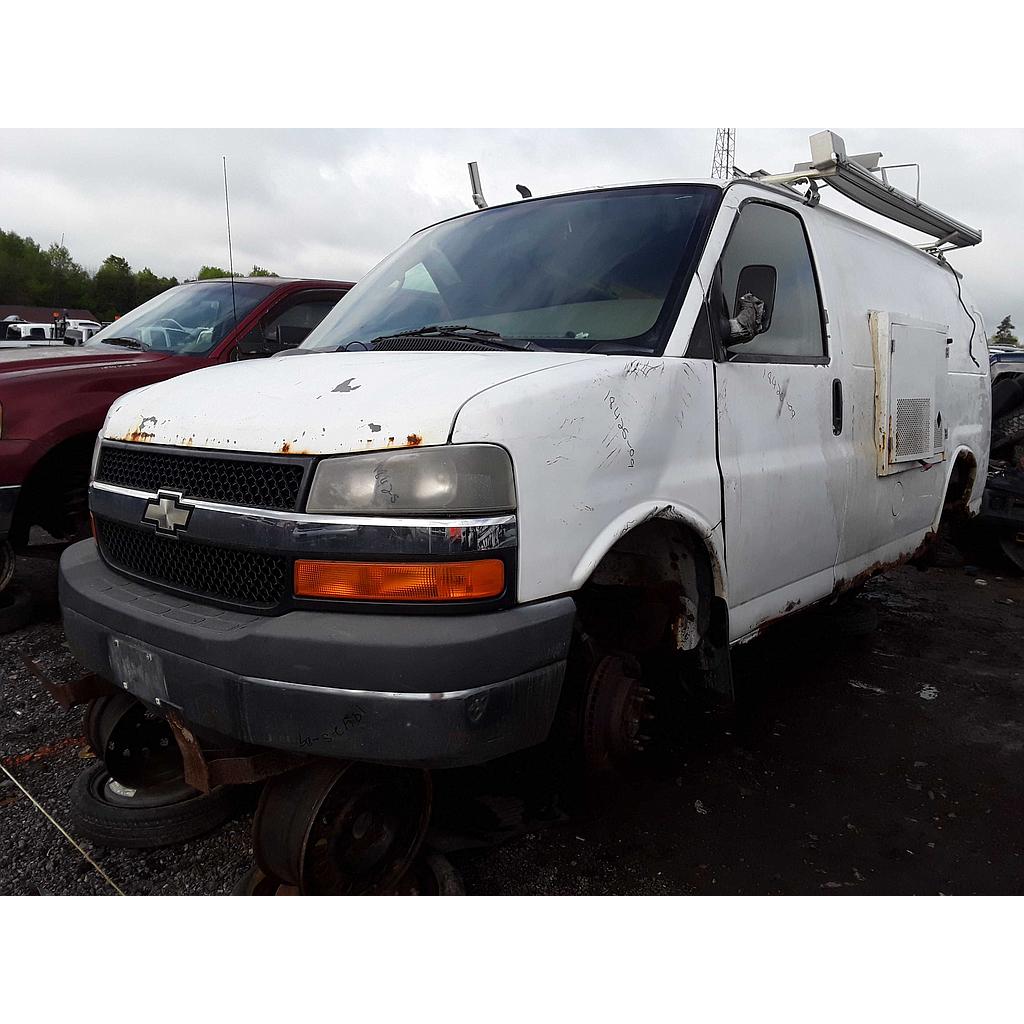 CHEVROLET EXPRESS VAN 2009
