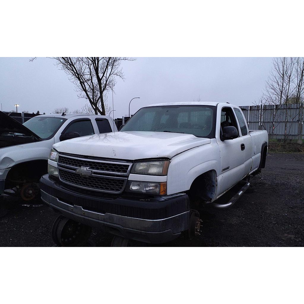 CHEVROLET SILVERADO 2500 2005