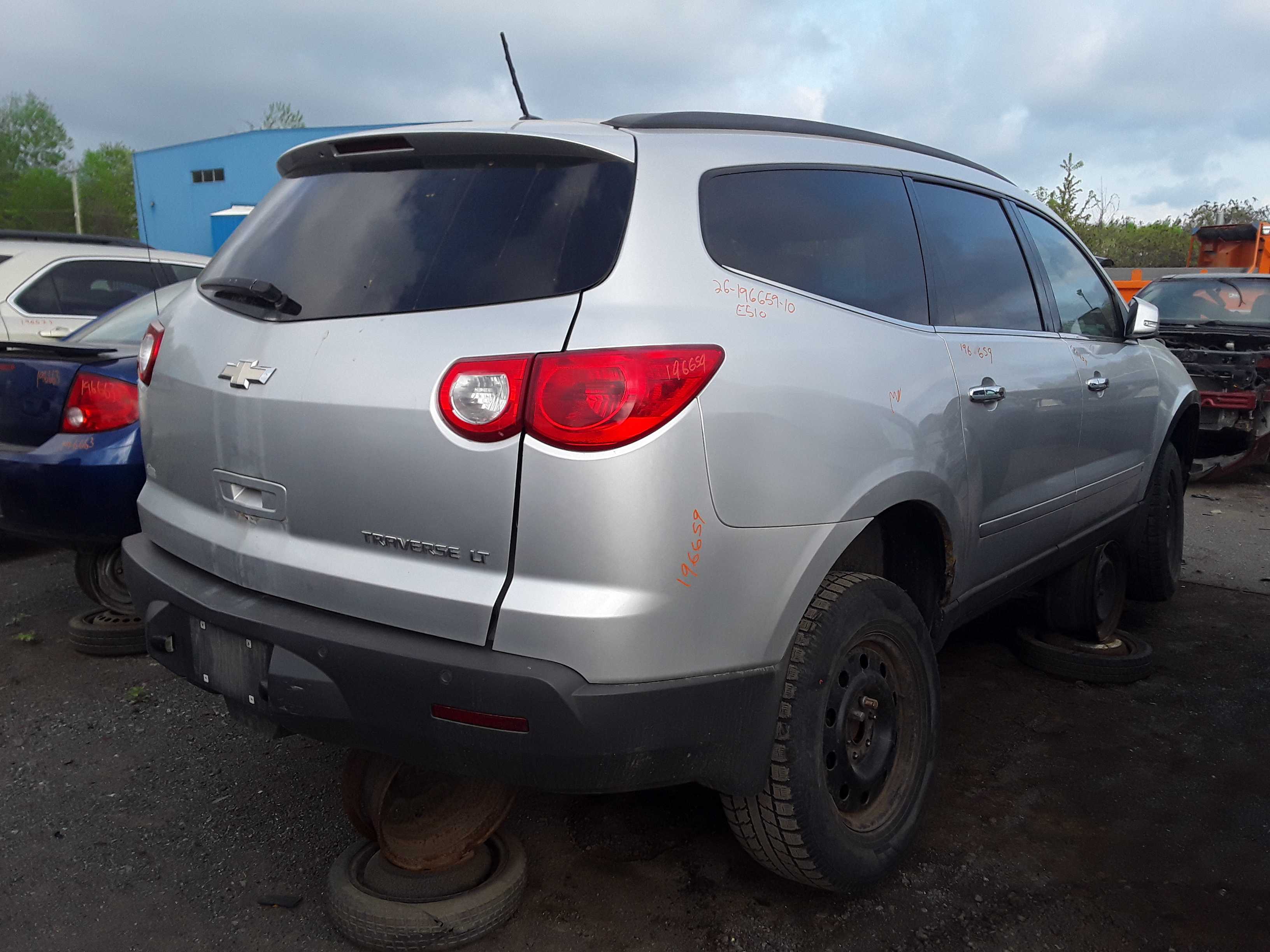 CHEVROLET TRAVERSE 2010