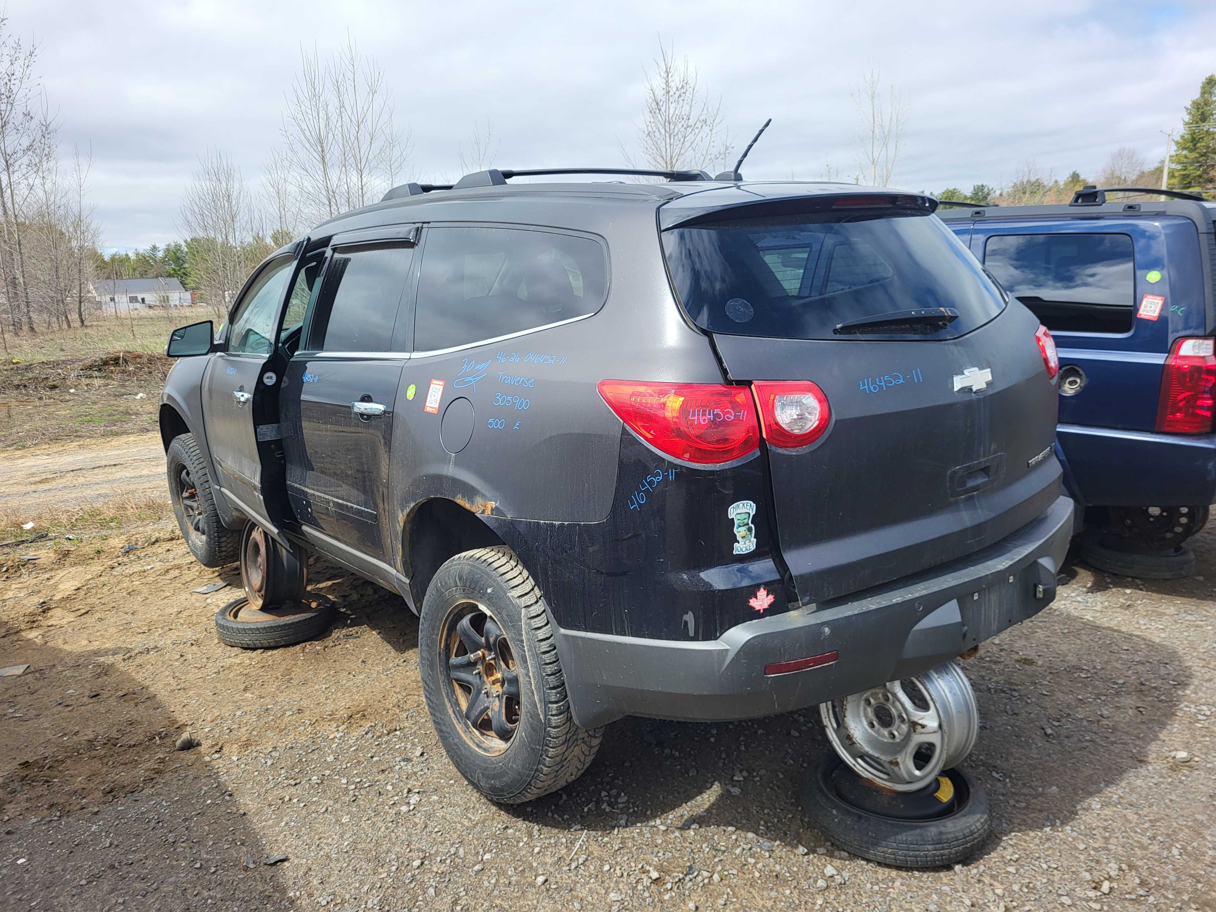 CHEVROLET TRAVERSE 2011