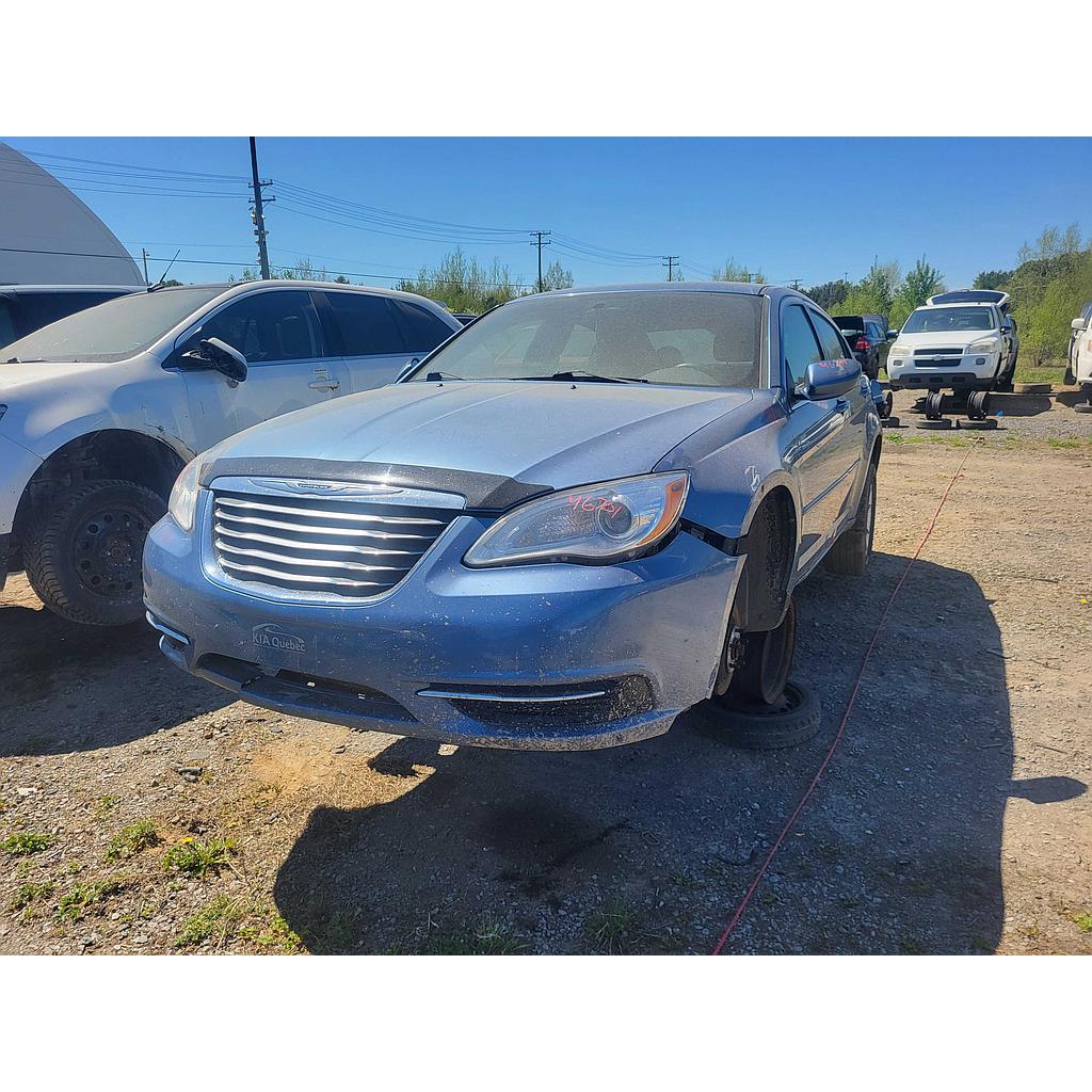 CHRYSLER 200 2011