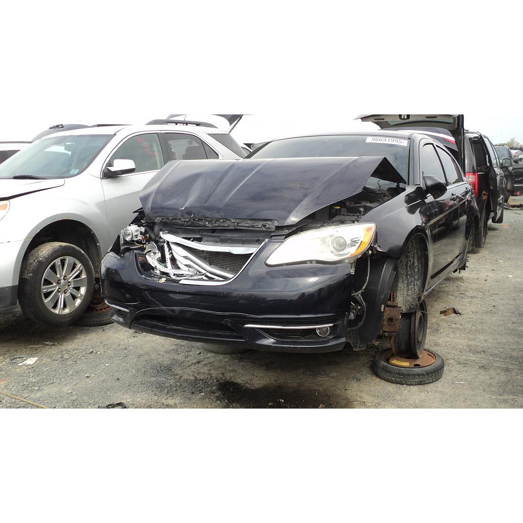 CHRYSLER 200 2012
