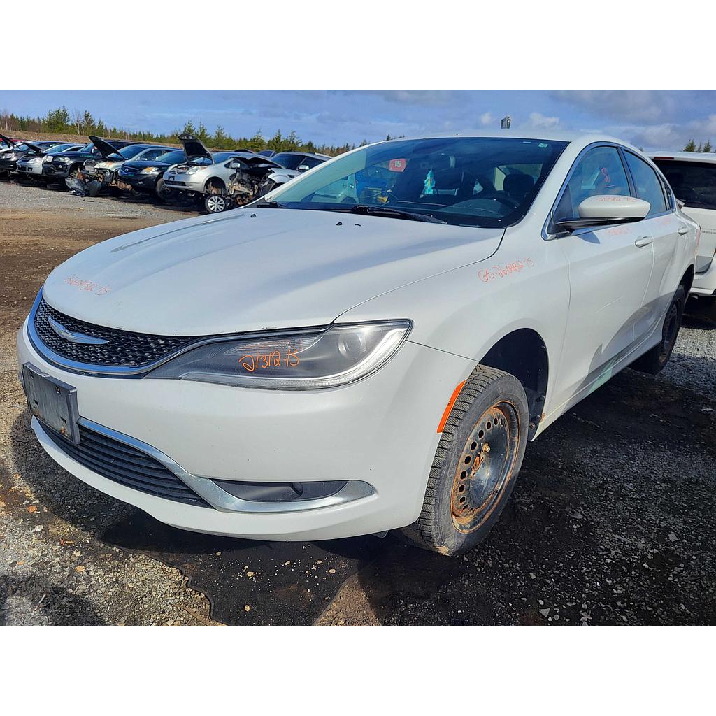 CHRYSLER 200 2015