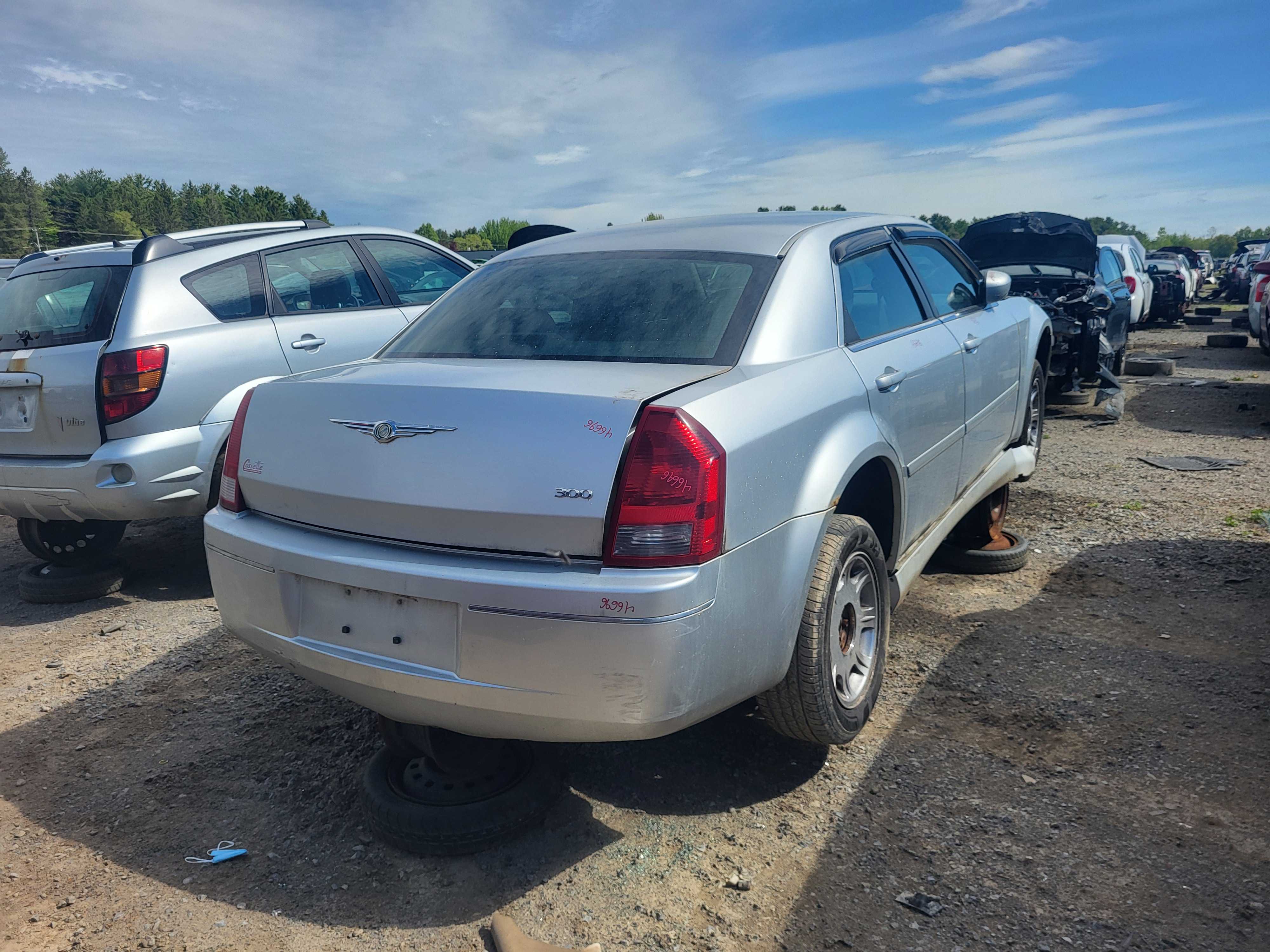 CHRYSLER 300 2005