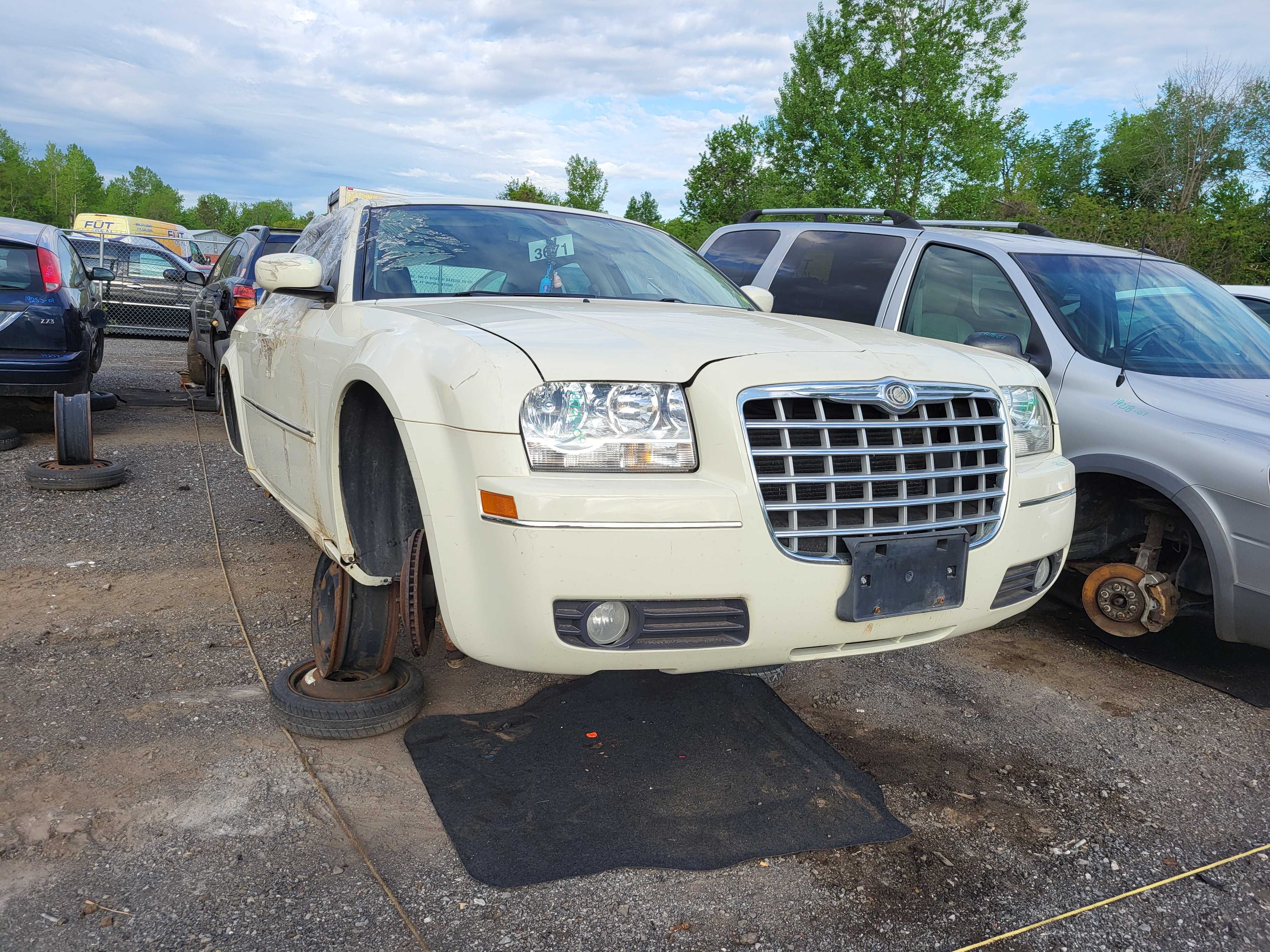 CHRYSLER 300 2009
